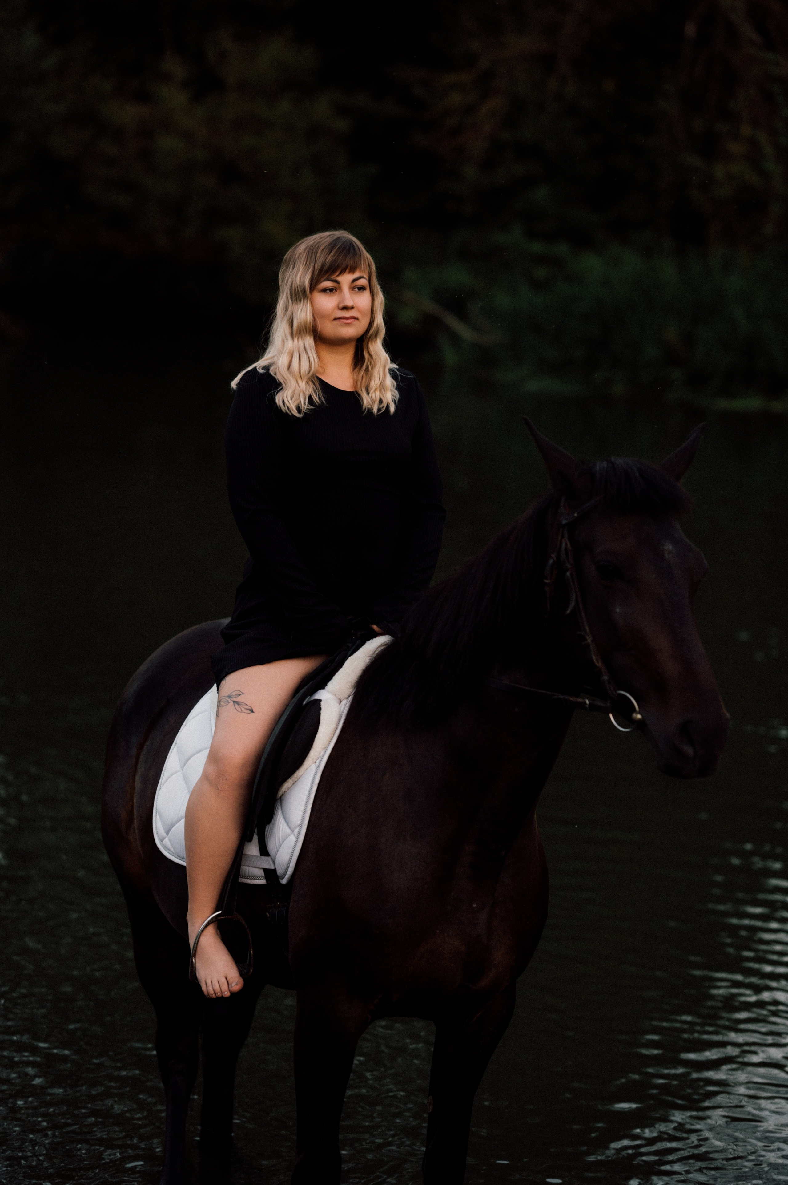Светлана с лошадкой. Портретный, семейный, свадебный фотограф. Бизнес, контент съёмка. Тула