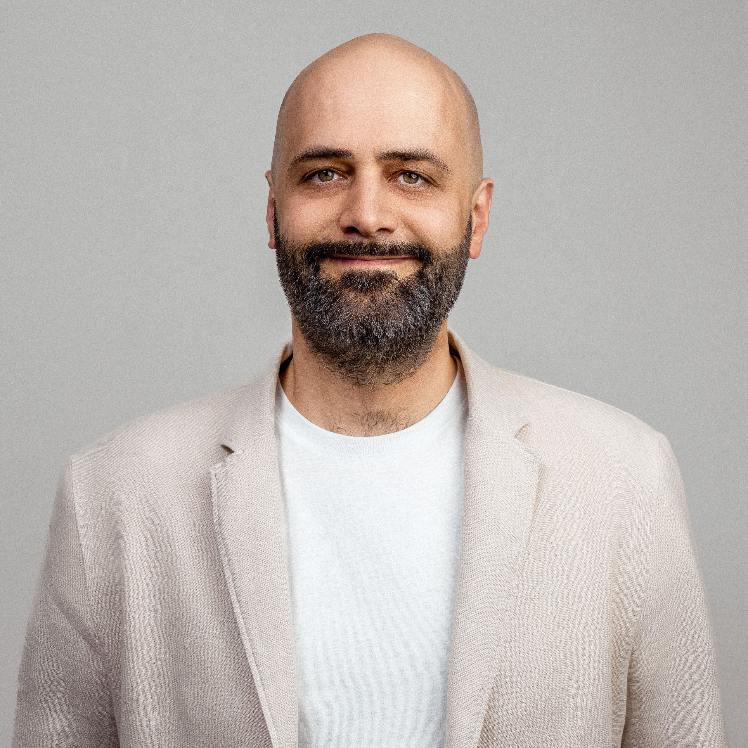 БИЗНЕС-ПОРТРЕТ СПБ | ПОРТРЕТНАЯ СЪЕМКА МОСКВА. Фотограф и видеограф Виктор Пати