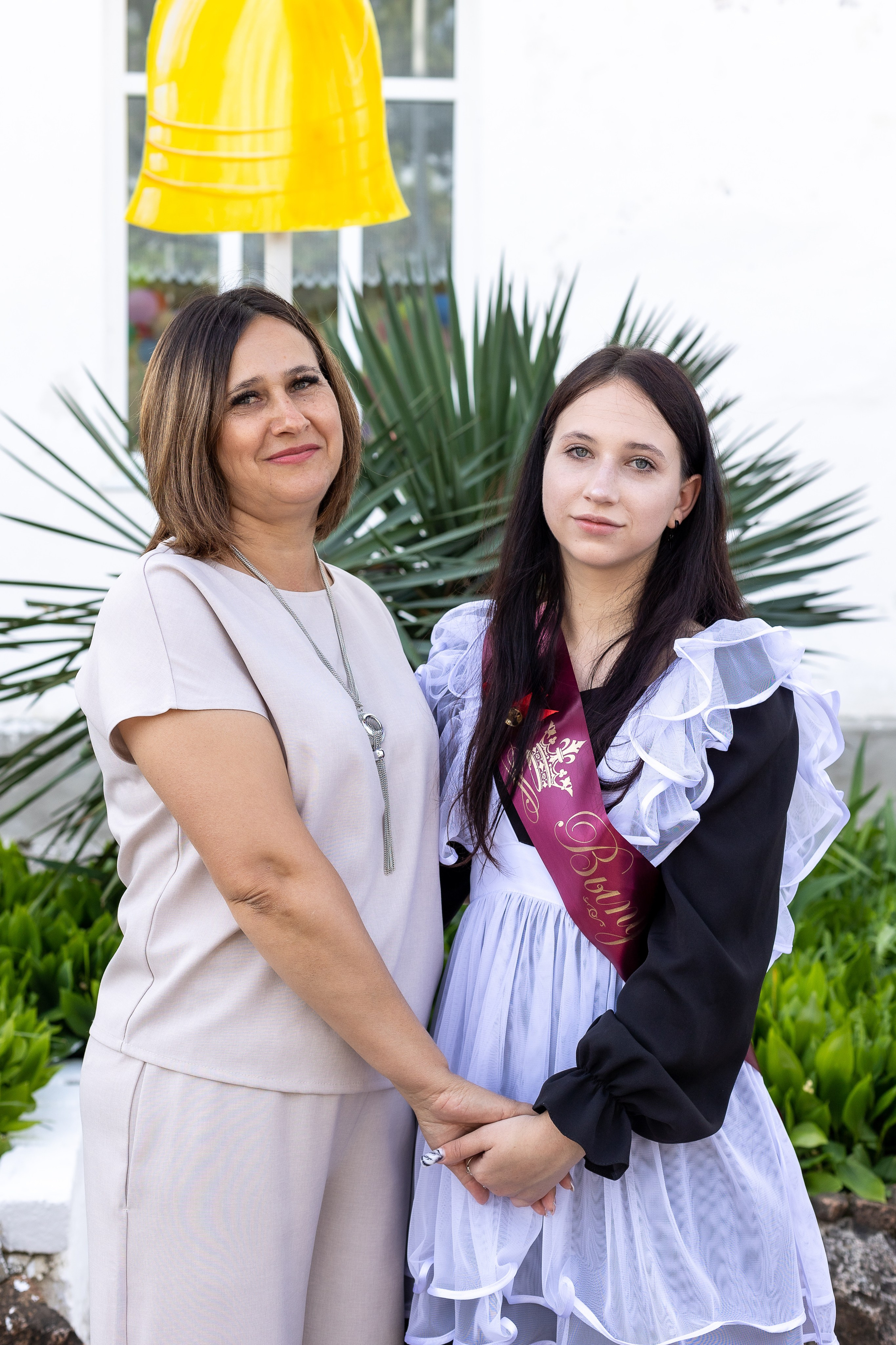 Последний звонок. Выпускные альбомы Майкоп, Краснодар Елена Золотарева