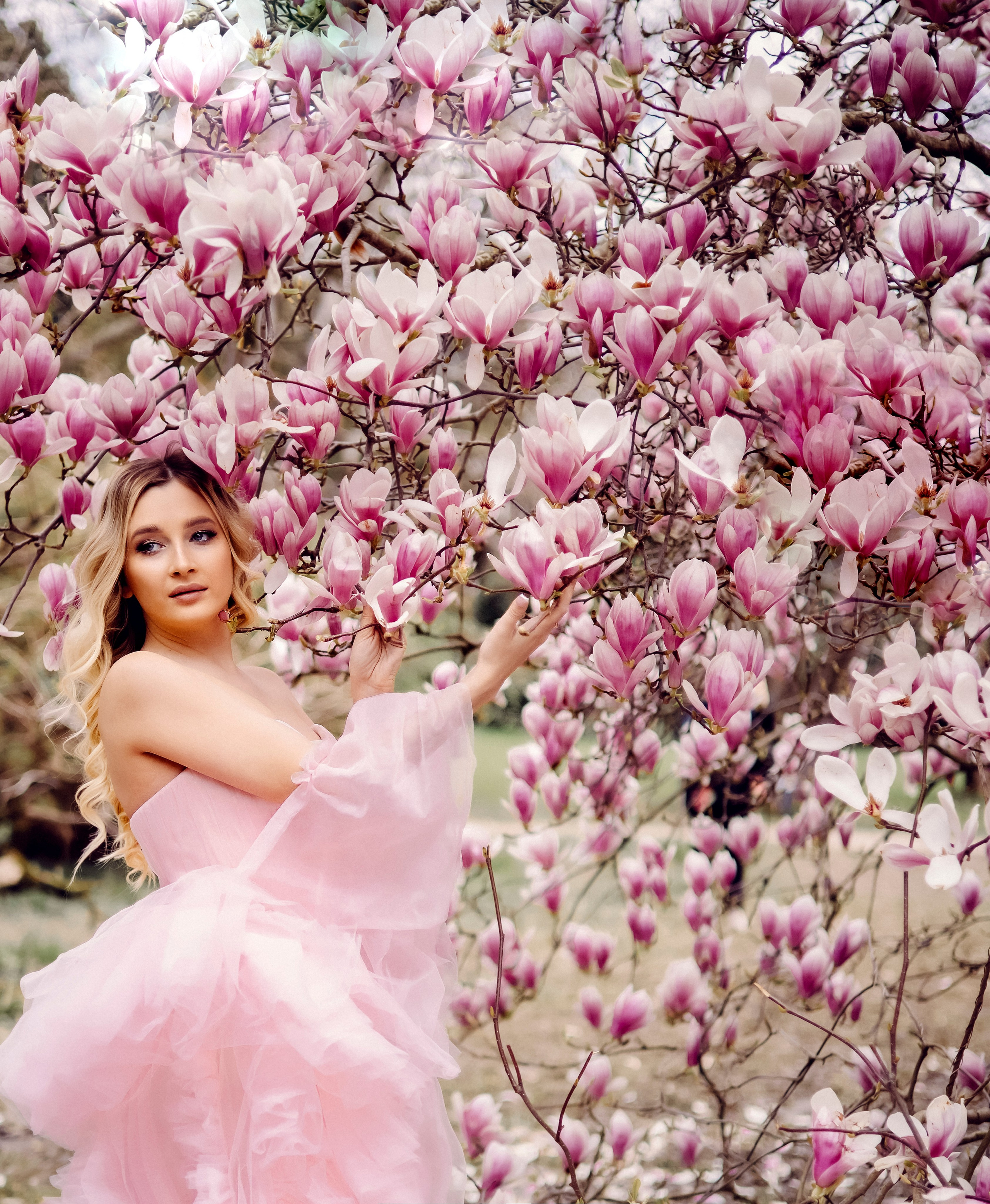 Весенняя пора. Фото в цветущей зелени. Фотограф и видеограф в Ставрополе Инна Попова