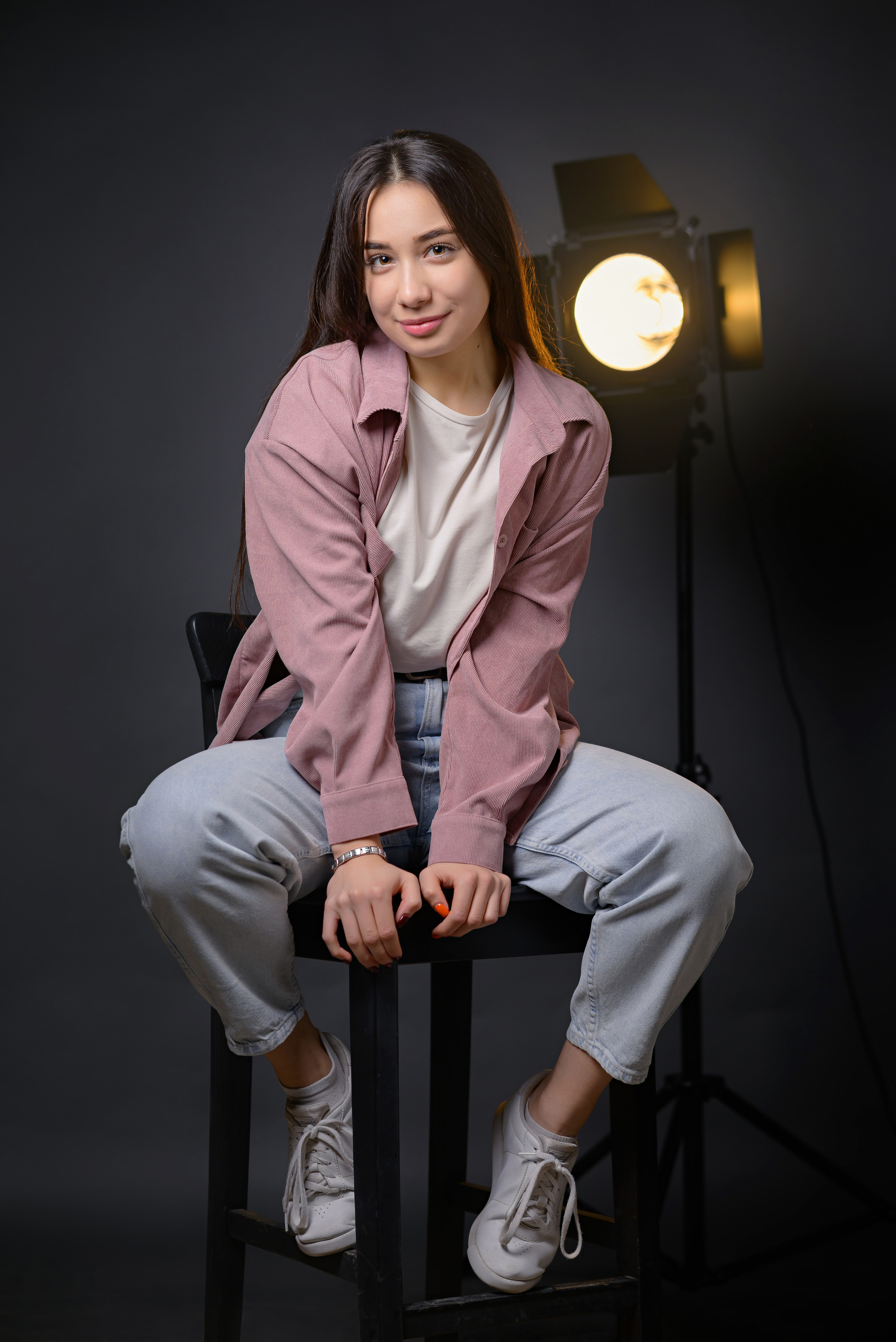 Портреты «классика» (серый фон). BookVa-выпускные альбомы