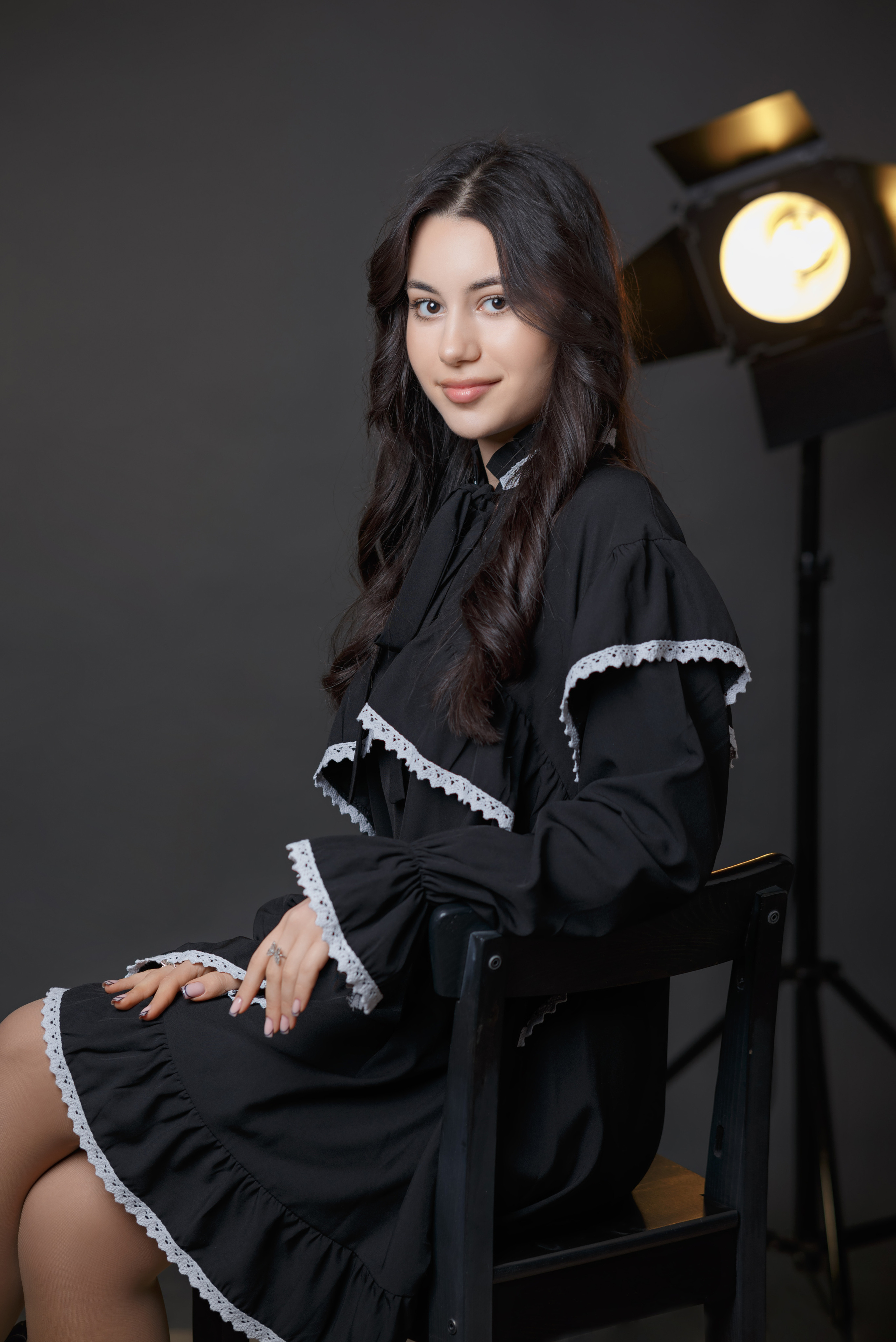 Портреты «классика» (серый фон). BookVa-выпускные альбомы