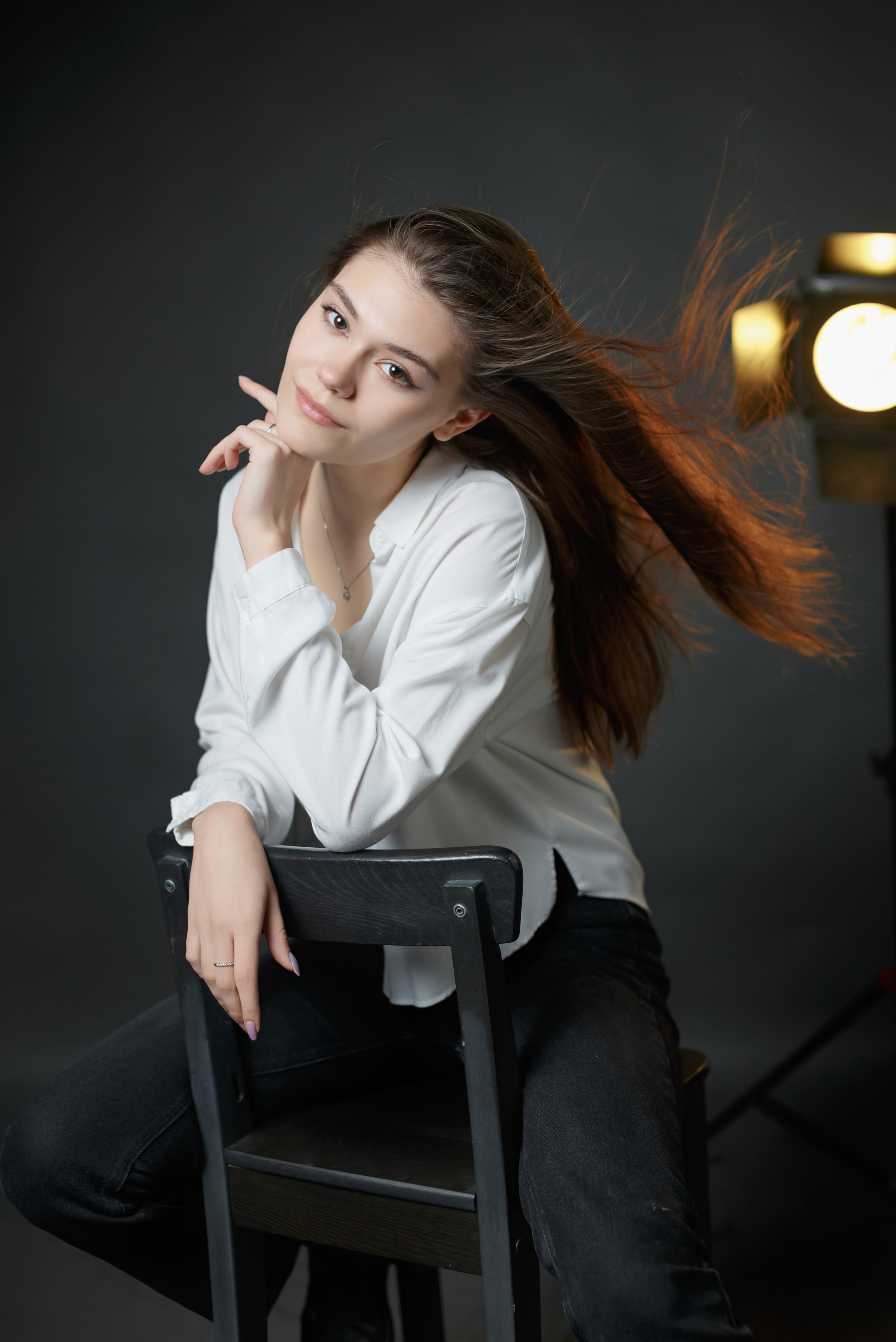 Портреты «классика» (серый фон). BookVa-выпускные альбомы