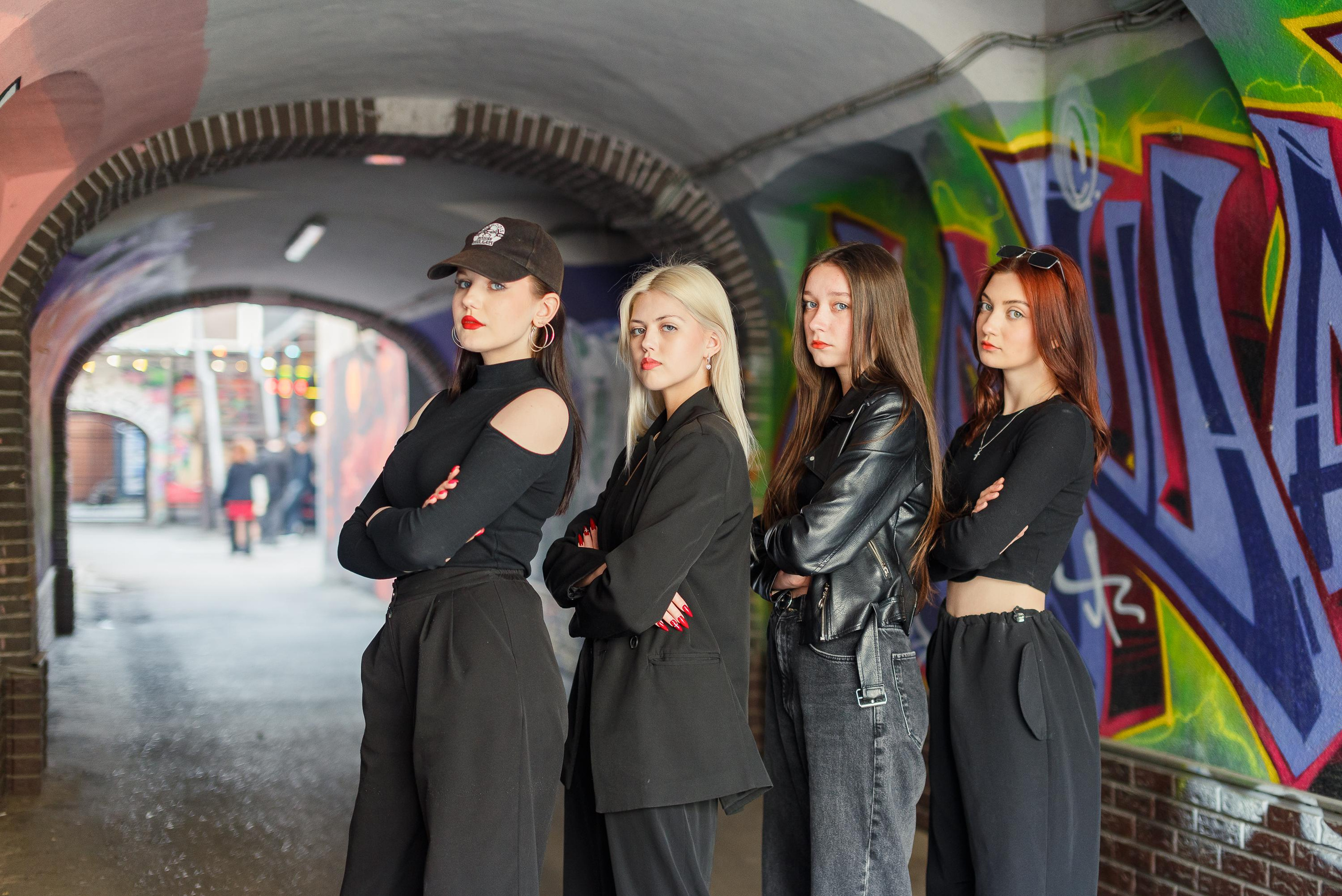 Уличная съемка 22 — 23. BookVa-выпускные альбомы