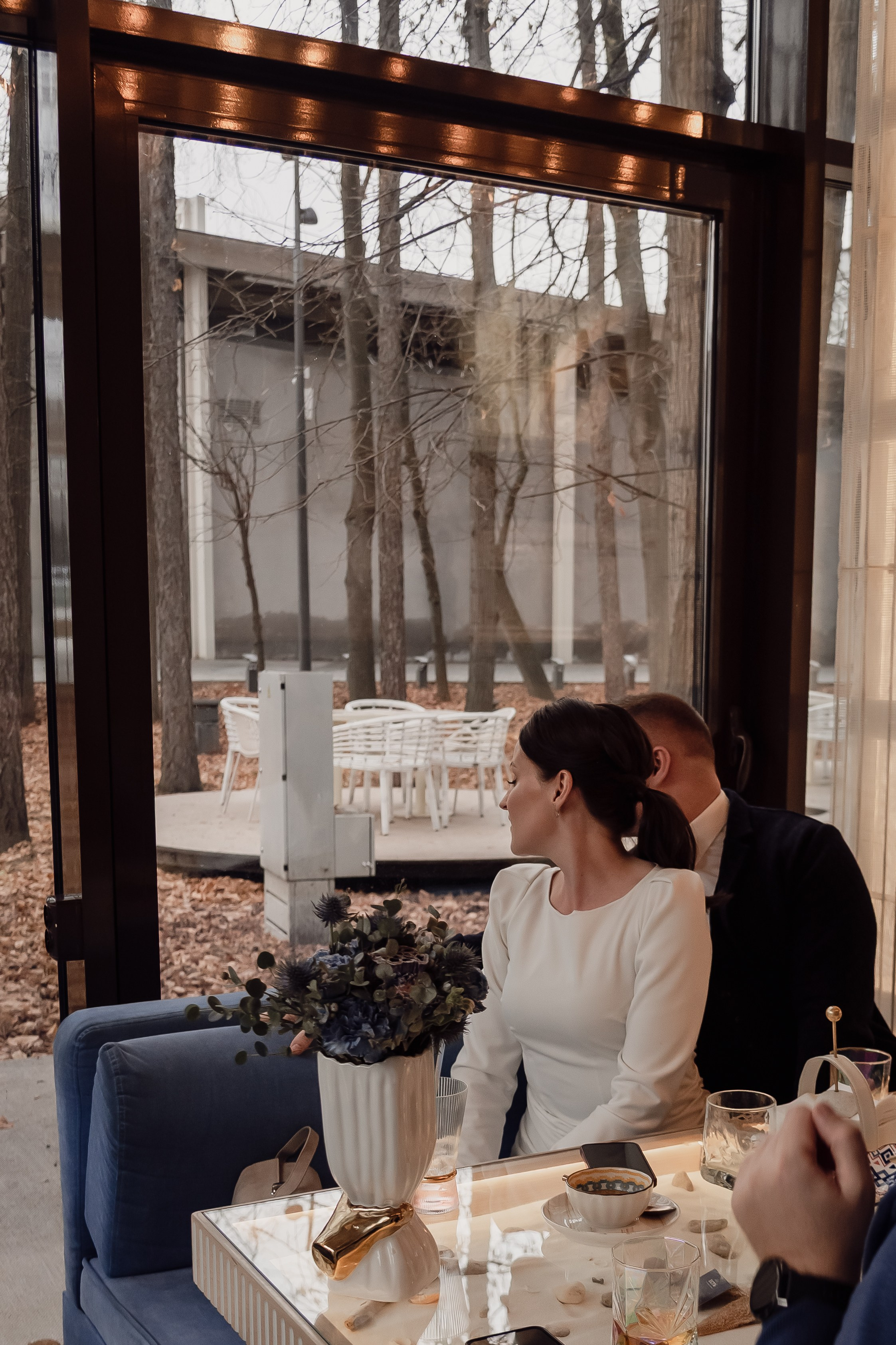 Камерная свадьба ВДНХ. Свадебный фотограф в Москве Анна Сдобнова