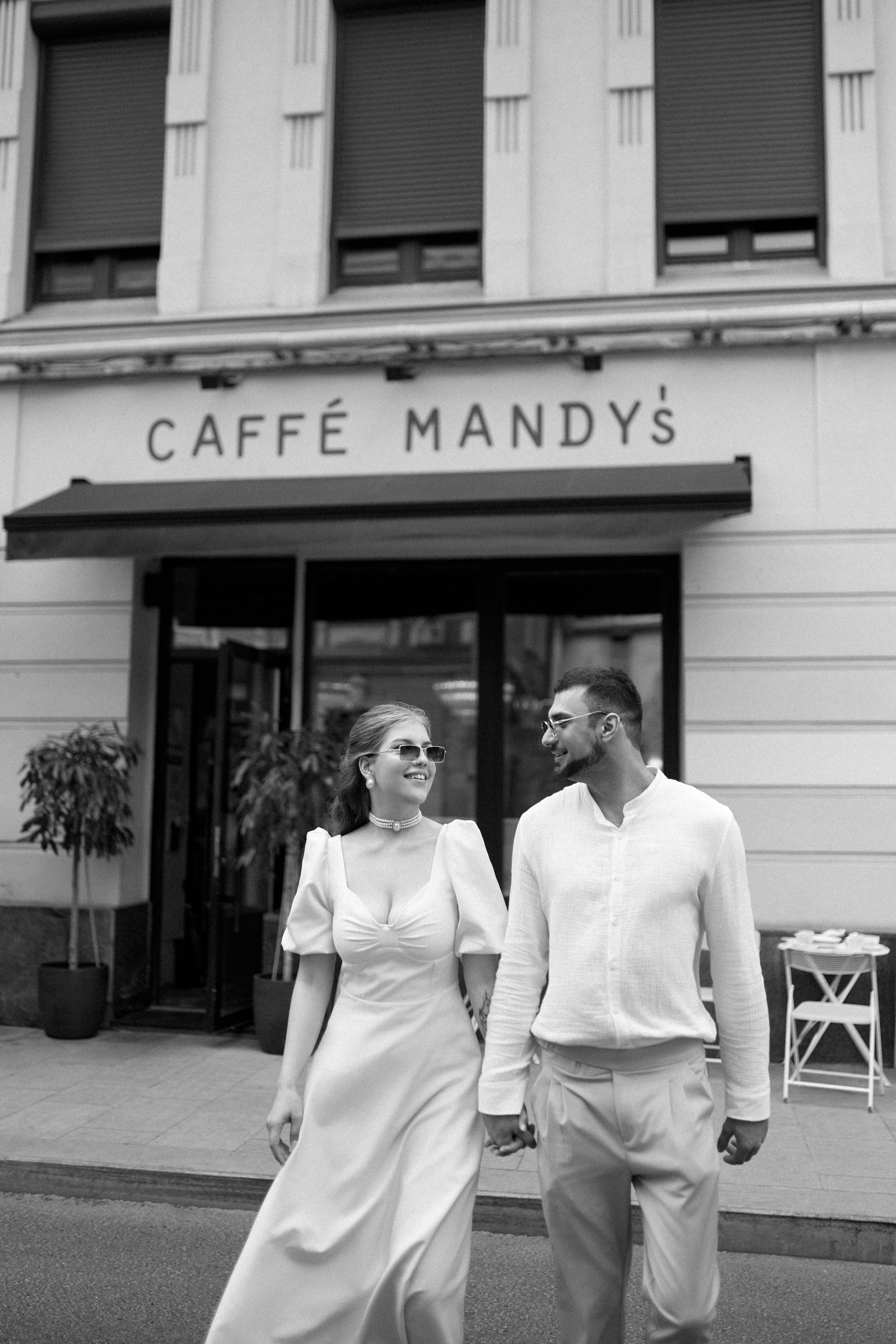 Свадебная Фотосессия в Грибоедовском загсе. Сестры Карабаза. Фотографы и ретушеры в Москве и Санкт-Петербурге