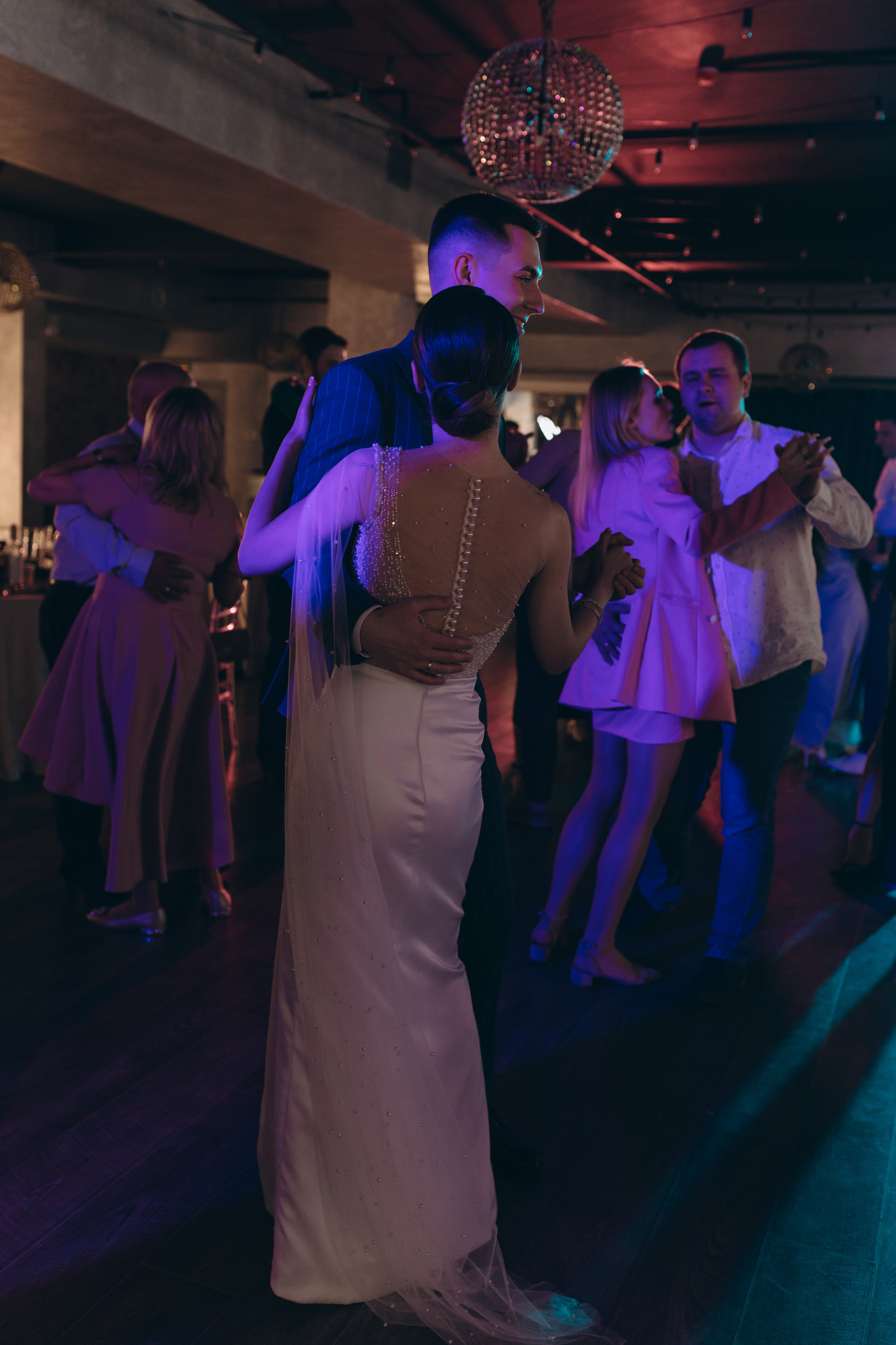 Карина и Антон. Фотограф Ксюша Белоносова