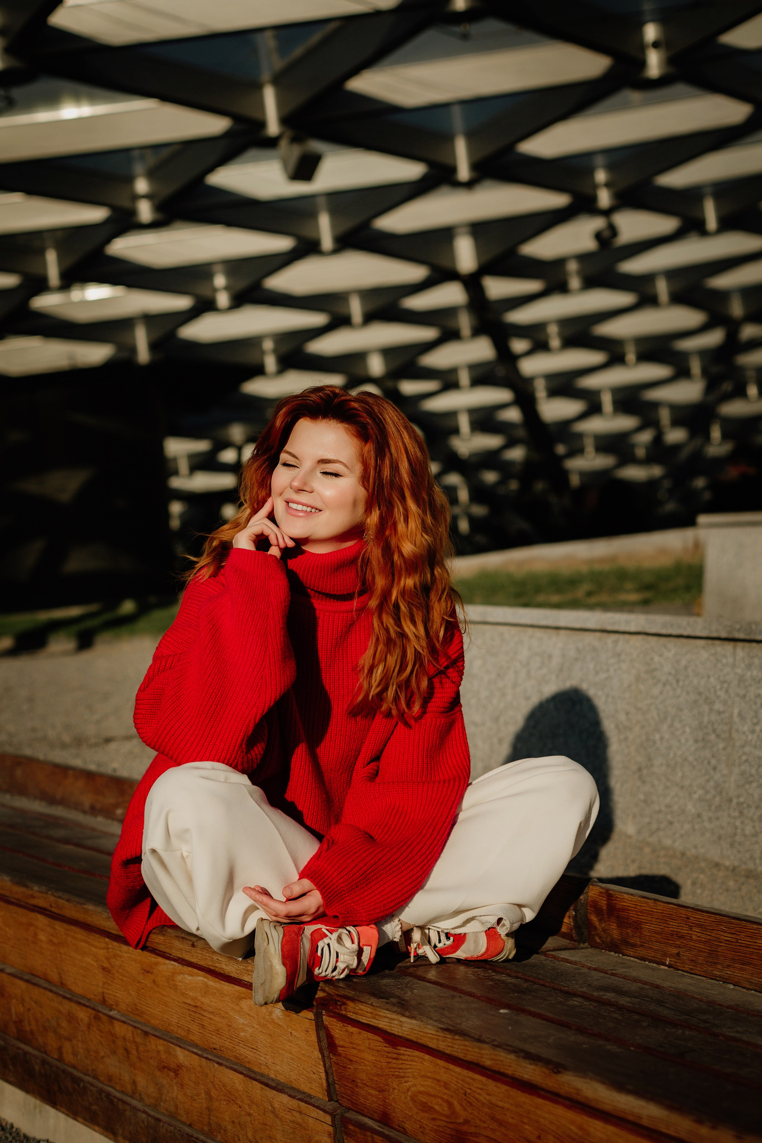 Прогулка по центру Москвы с Марией. Деловая и Бизнес съемка в  Москве Инесса Грушко