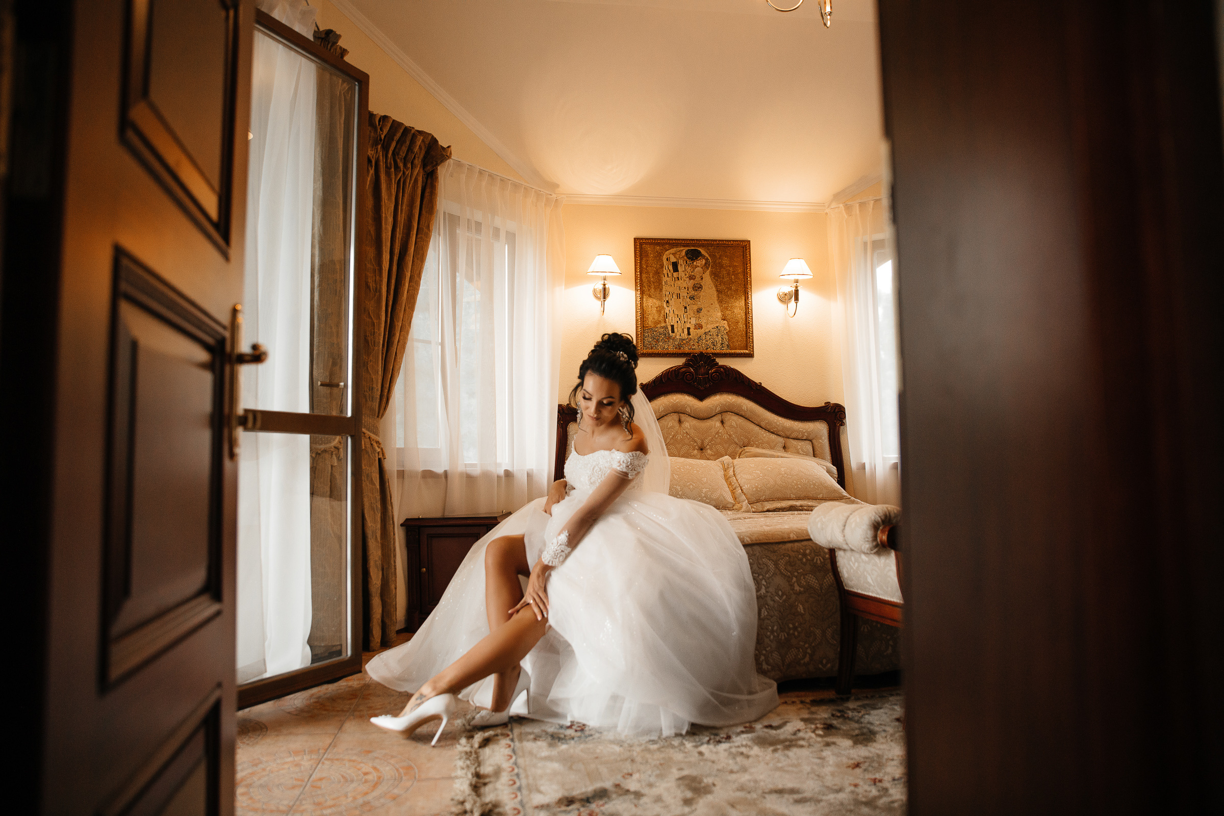 Утро невесты, сборы жениха, фотосессия в высоком берегу в Ростове, Фотограф в Ростове, Свадьба в Ростове, сборы в гостинице, Высокий берег Ростов, свадьба в Краснодаре, ФОтограф в Краснодаре, свадьба в Сочи, Фотограф в Сочи, фотограф в Риме, фотограф в Италии, фотограф в ИСпании