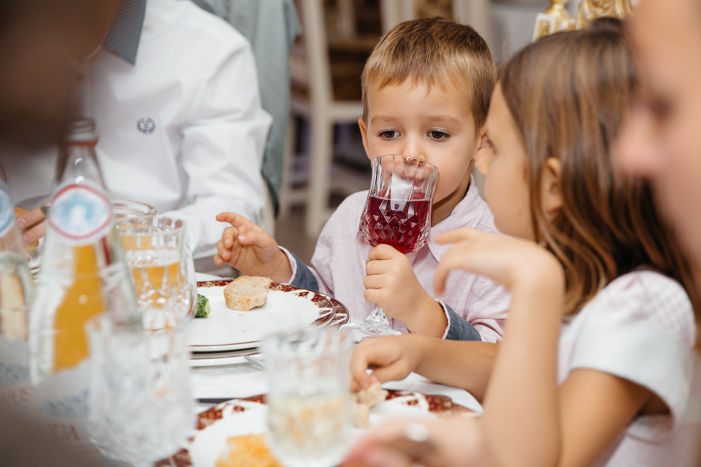 Утро невесты, сборы жениха, фотосессия в высоком берегу в Ростове, Фотограф в Ростове, Свадьба в Ростове, сборы в гостинице, Высокий берег Ростов, свадьба в Краснодаре, ФОтограф в Краснодаре, свадьба в Сочи, Фотограф в Сочи, фотограф в Риме, фотограф в Италии, фотограф в ИСпании