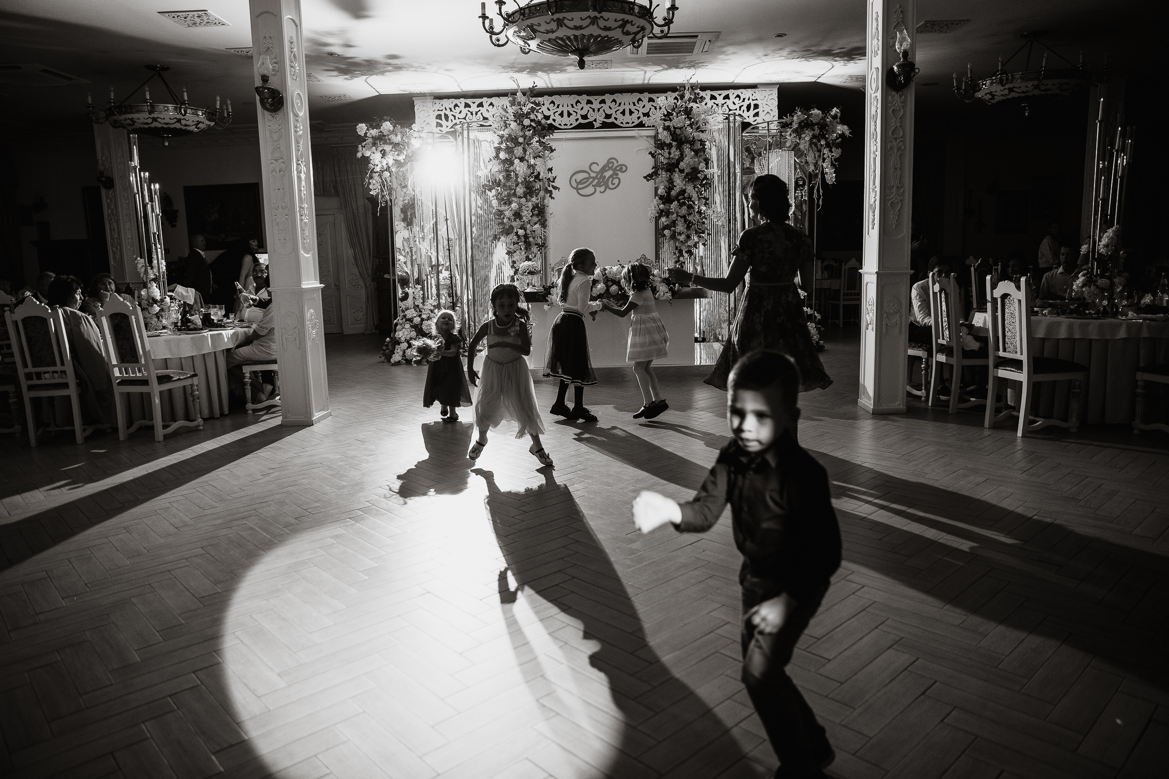 Утро невесты, сборы жениха, фотосессия в высоком берегу в Ростове, Фотограф в Ростове, Свадьба в Ростове, сборы в гостинице, Высокий берег Ростов, свадьба в Краснодаре, ФОтограф в Краснодаре, свадьба в Сочи, Фотограф в Сочи, фотограф в Риме, фотограф в Италии, фотограф в ИСпании