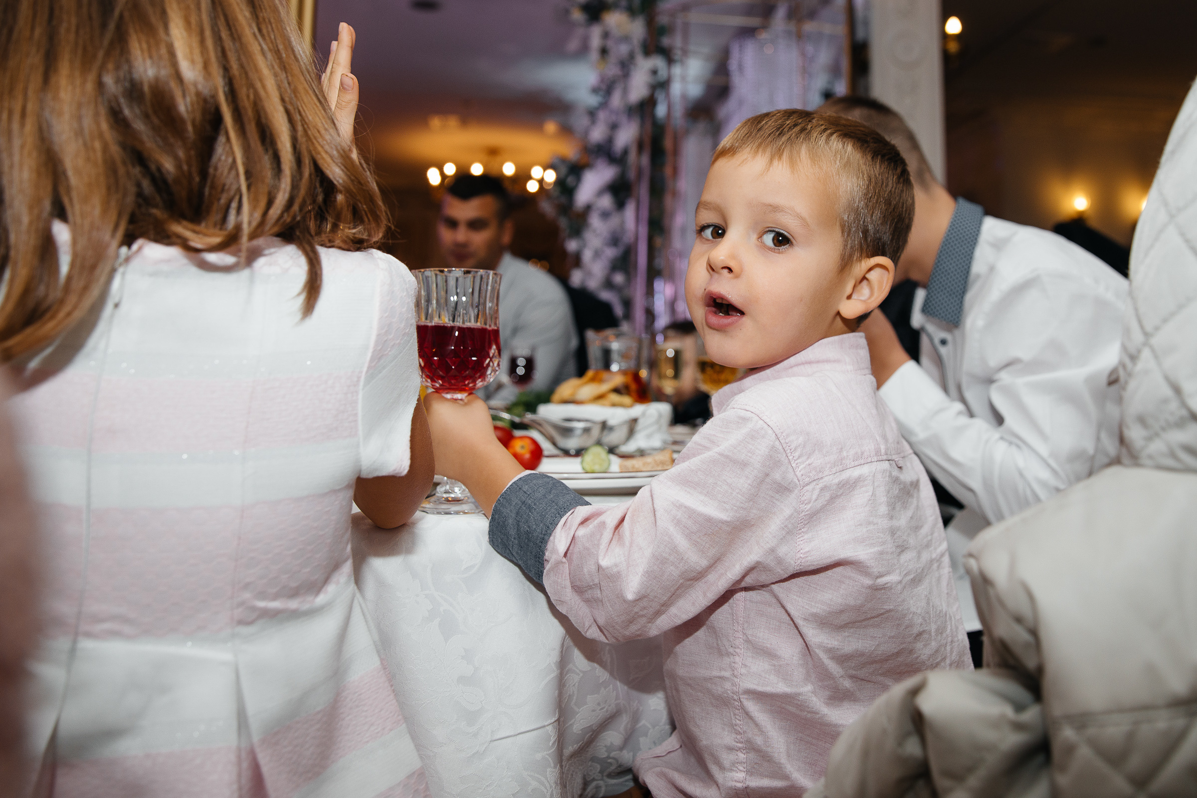 Утро невесты, сборы жениха, фотосессия в высоком берегу в Ростове, Фотограф в Ростове, Свадьба в Ростове, сборы в гостинице, Высокий берег Ростов, свадьба в Краснодаре, ФОтограф в Краснодаре, свадьба в Сочи, Фотограф в Сочи, фотограф в Риме, фотограф в Италии, фотограф в ИСпании