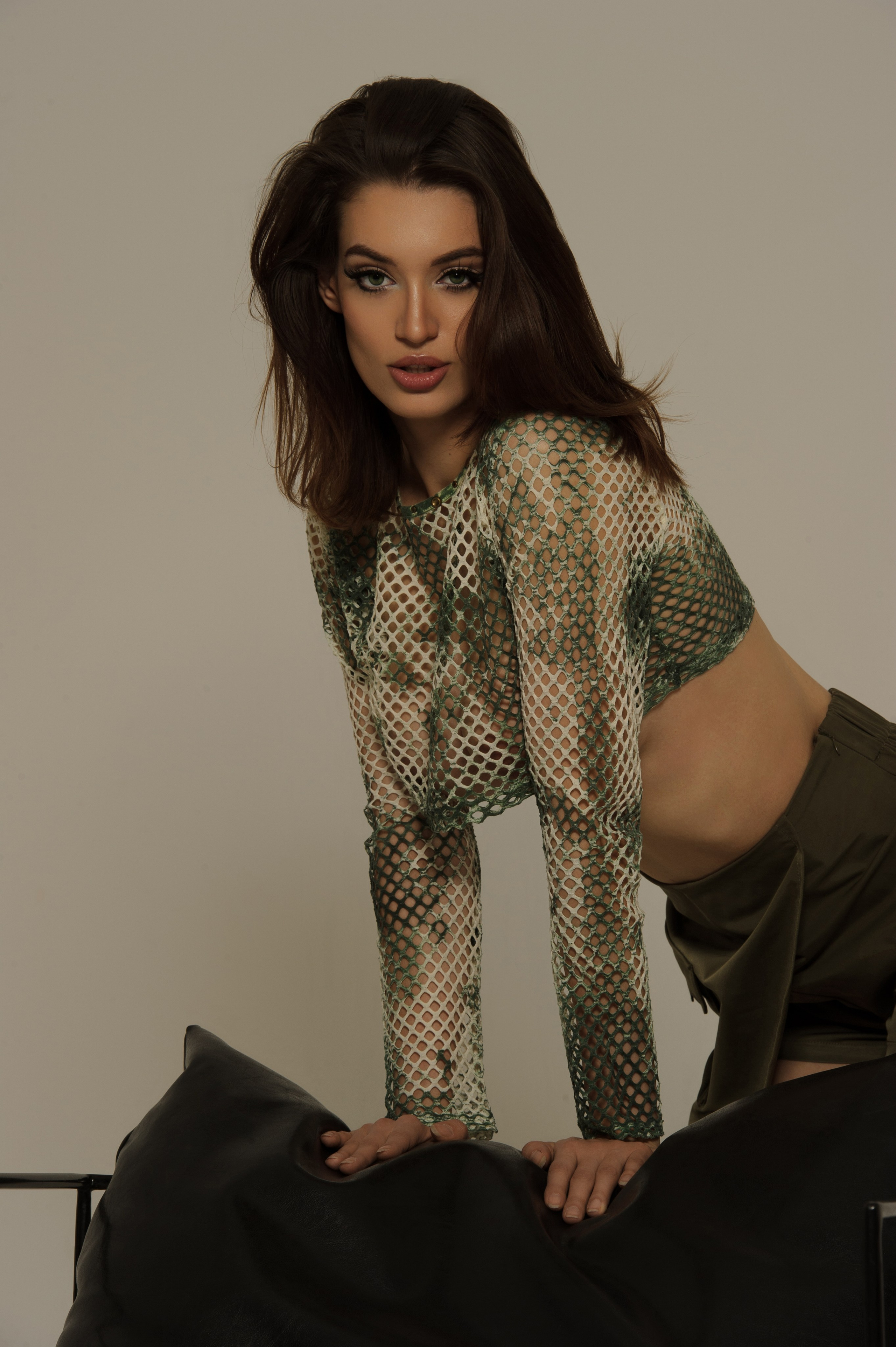 Фотосессия в стиле минимализм. Александр Mr.Brass — фотографирую женский портрет в Москве