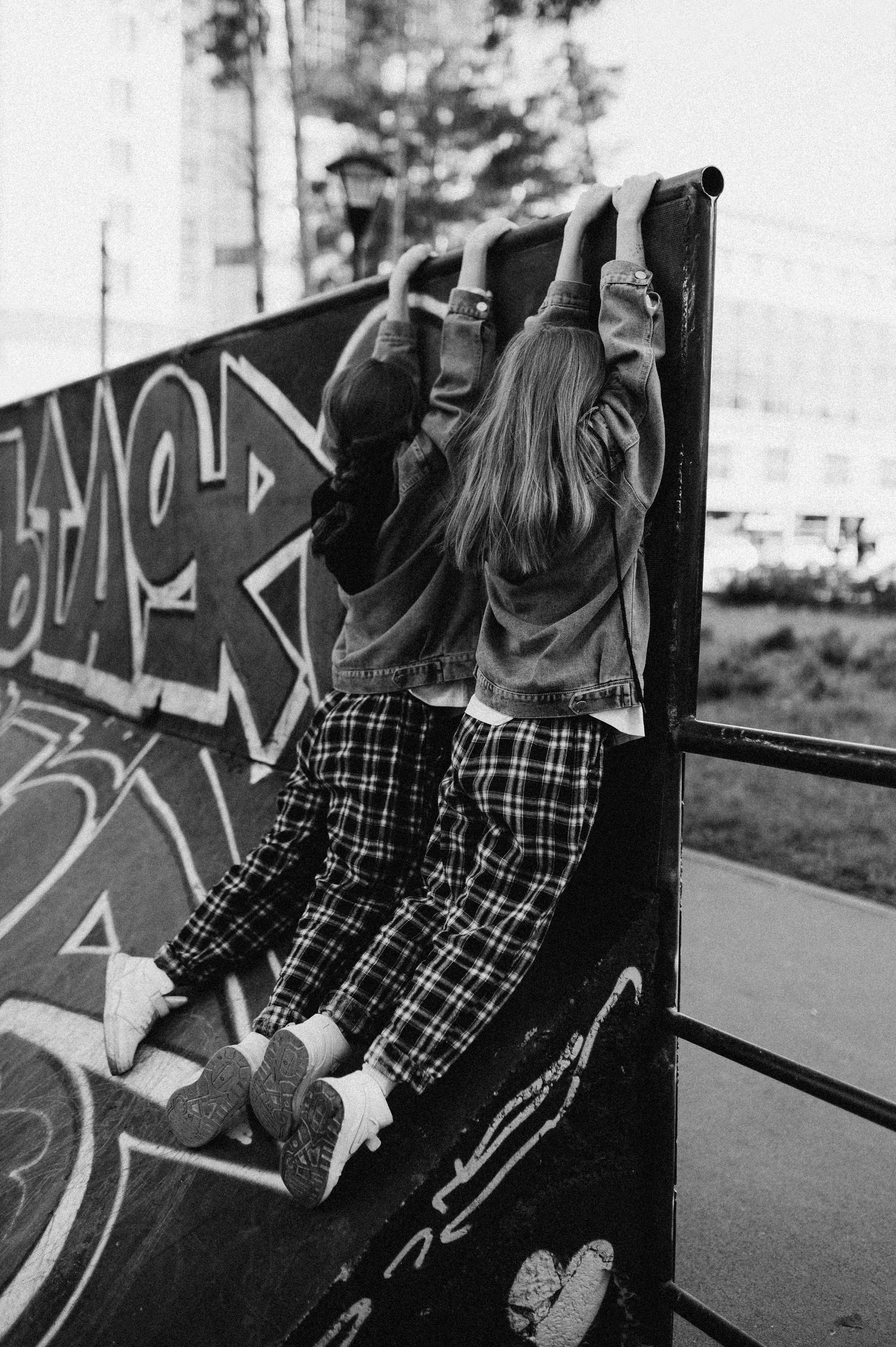 САША, АНЯ и их КИРА и ЛЕРА. Семейный фотограф в Новосибирске Женя Индрикова