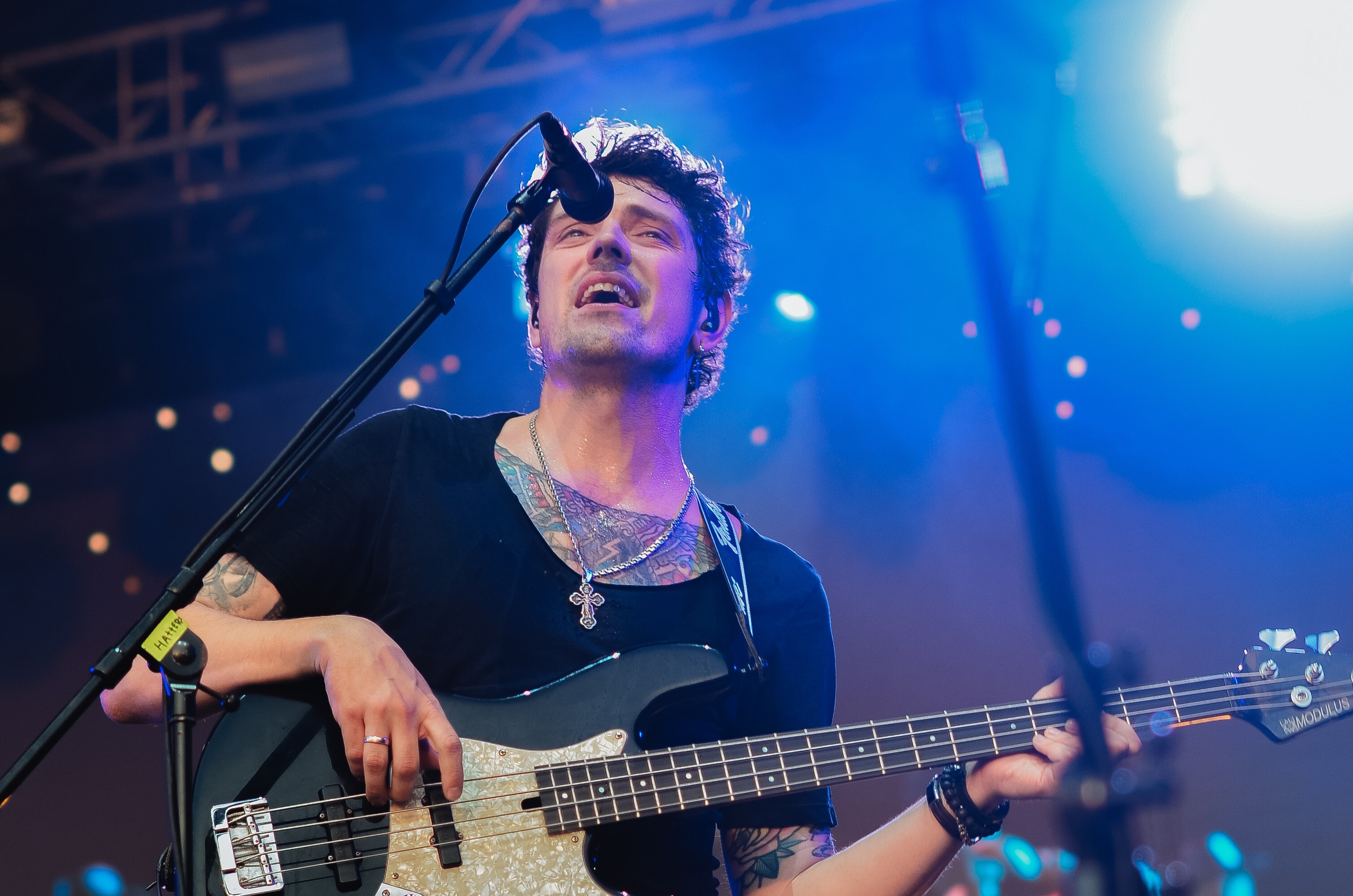 Концерт The Hatters на фестивале «Грань» в Барнауле. Денисова Аля — фотограф для парных съемок и индивидуальных историй в Барнауле