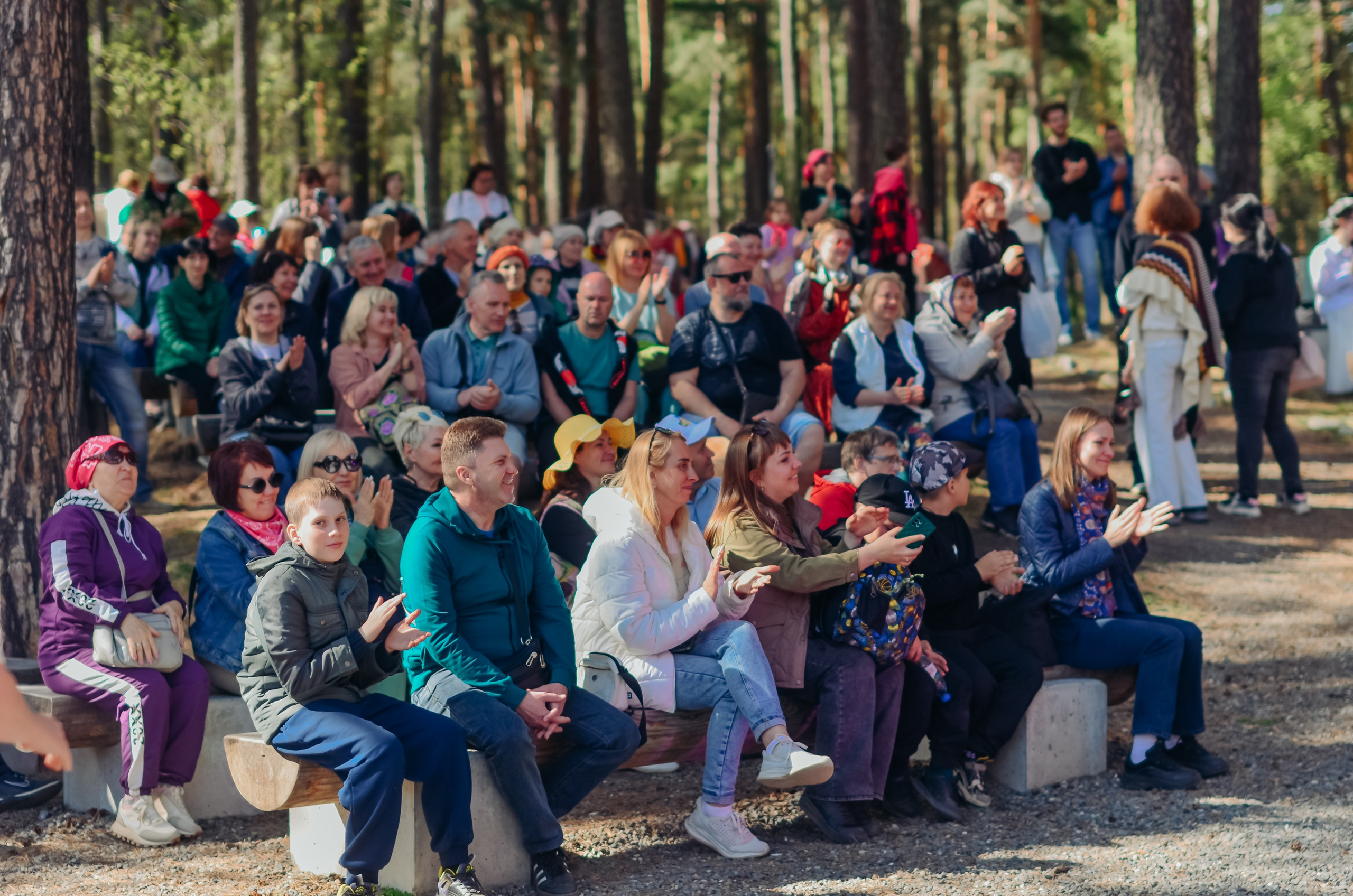 Фестиваль «Цветение Маральника на Алтае 2025». Фоторепортаж. Денисова Аля — фотограф для парных съемок и индивидуальных историй в Барнауле