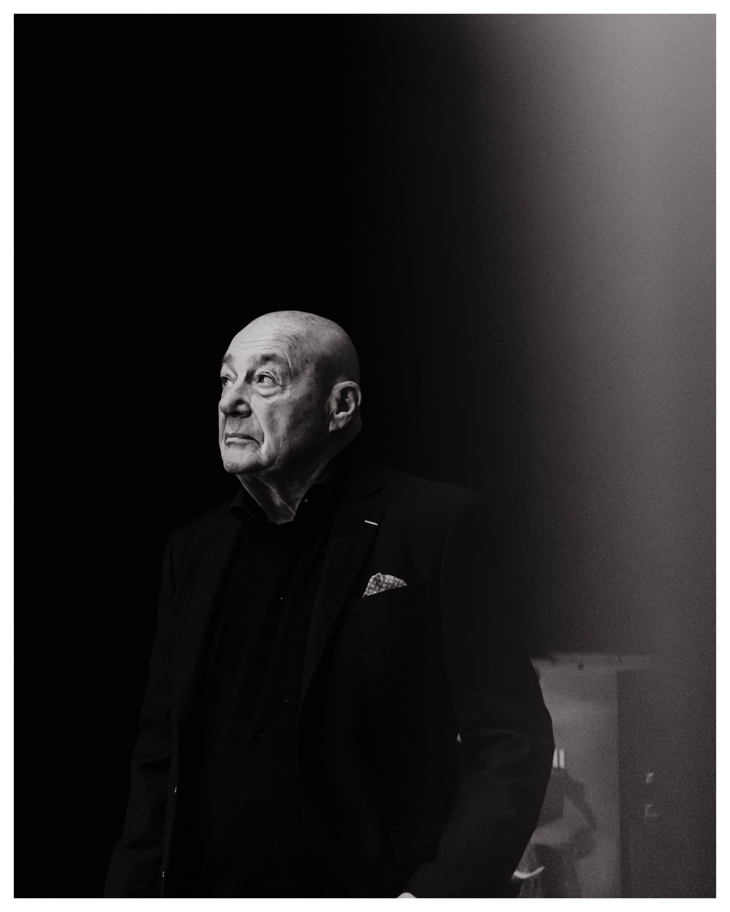 Виталий Кривцов Профессиональный репортажный фотограф сниму ваше мероприятие стильно, эмоционально и креативно. Репортажный, event, концертный и backstage фотограф из Москвы Виталий Кривцов