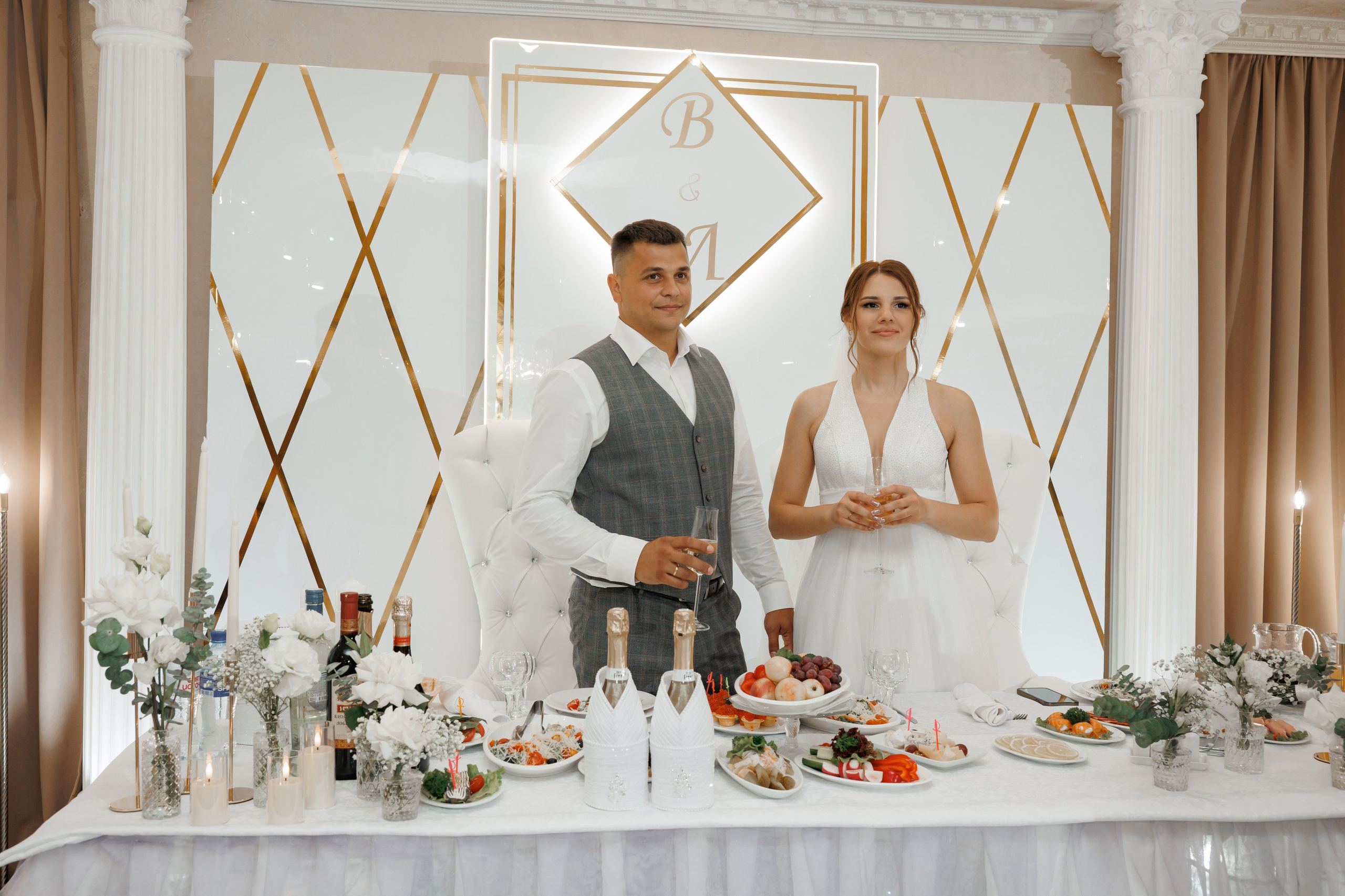 ЗАГС Бутово и Остафьево. Свадебный и репортажный фотограф (Москва, Королев и другие)