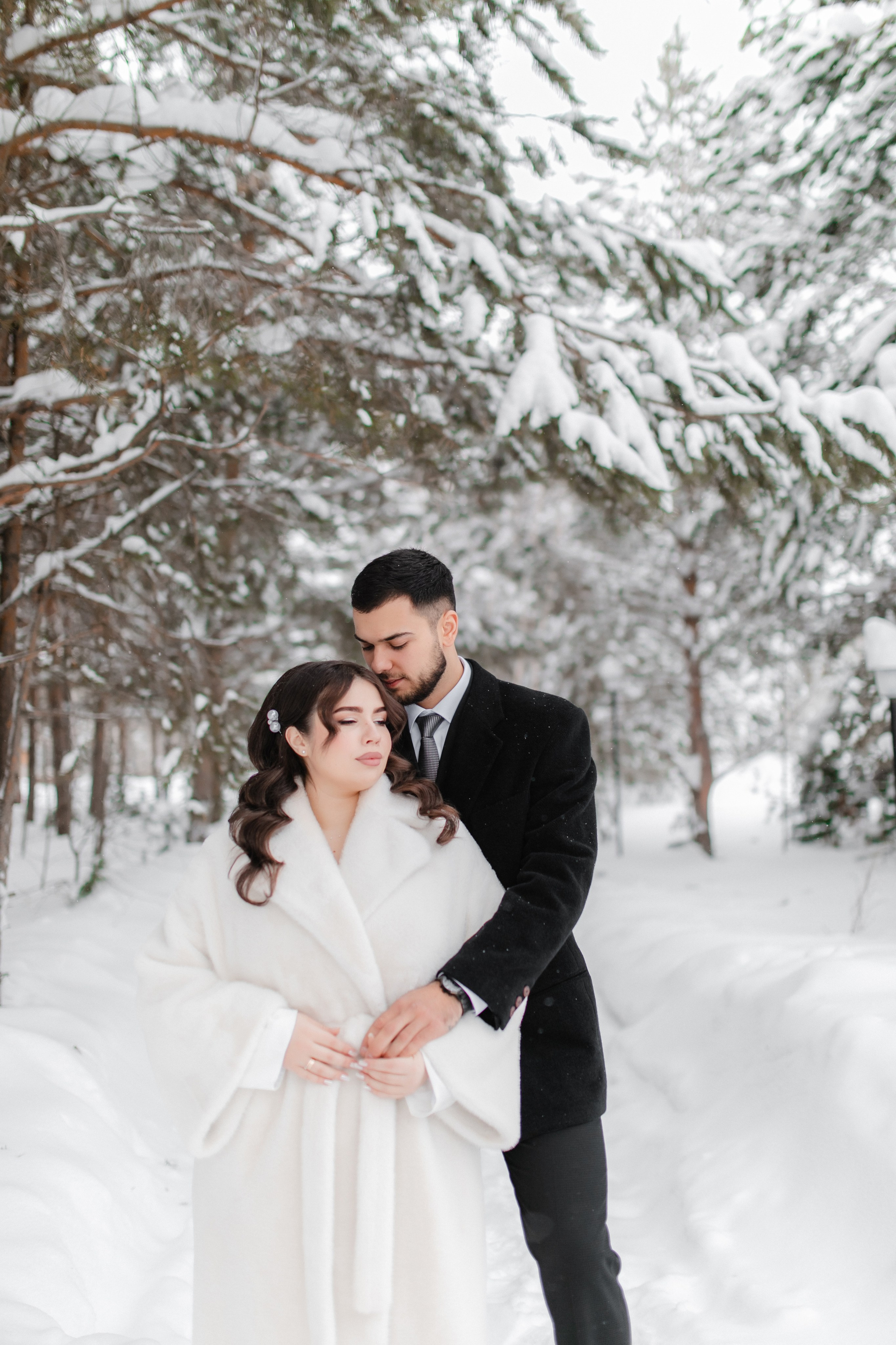 Тимур + Анастасия. Роман Урумбаев фотограф Нижневартовск