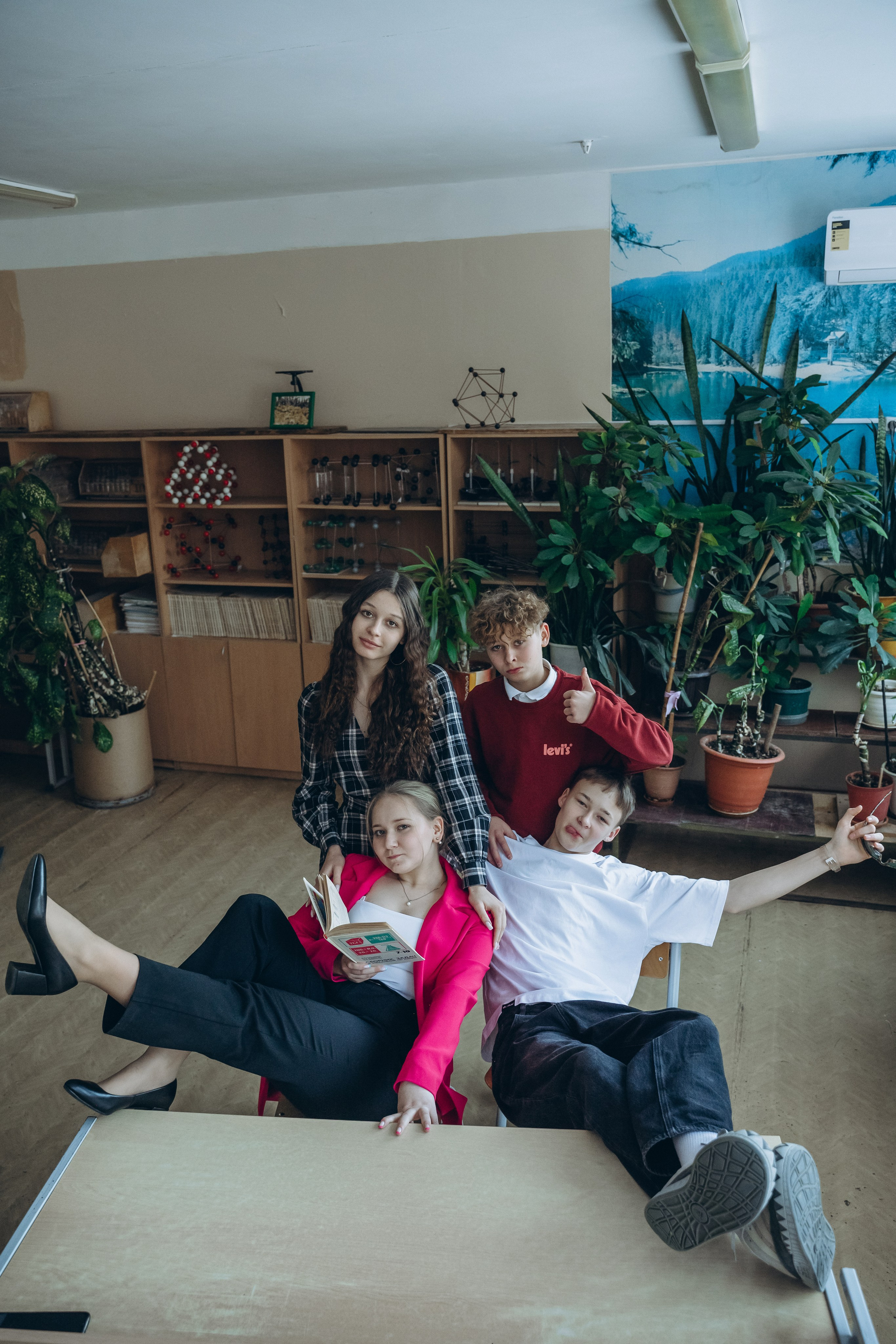 ВЫПУСКНИКИ 9 КЛАСС. МАРГАРИТА КУДРЯШОВА СВАДЕБНЫЙ И СЕМЕЙНЫЙ ФОТОГРАФ ТВЕРЬ МОСКВА