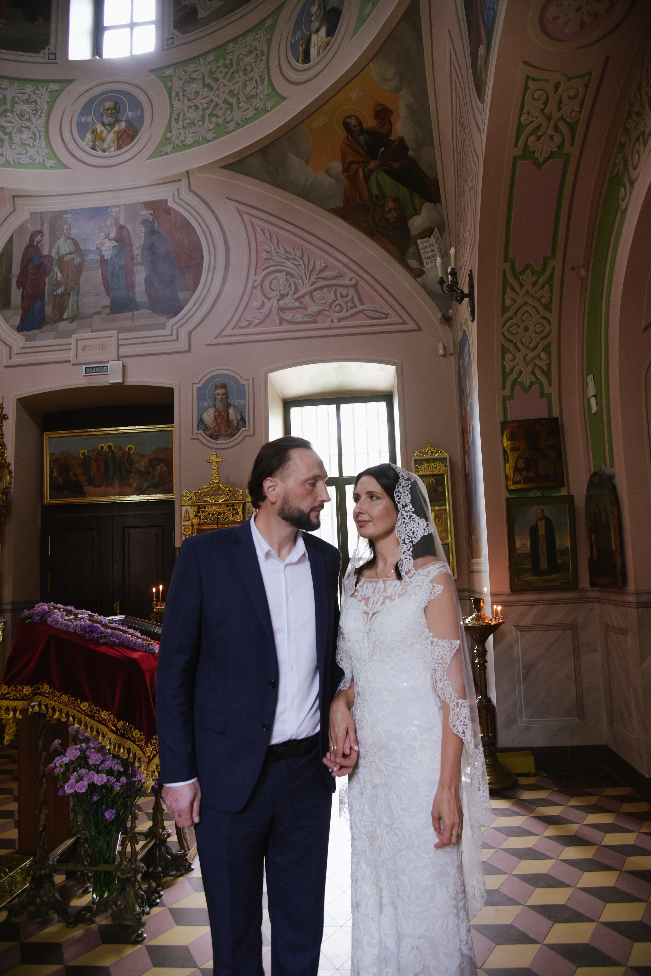 Венчание Храм Живоначальной Троицы на Воробьёвых горах. Фотограф Лола Волна, город Москва