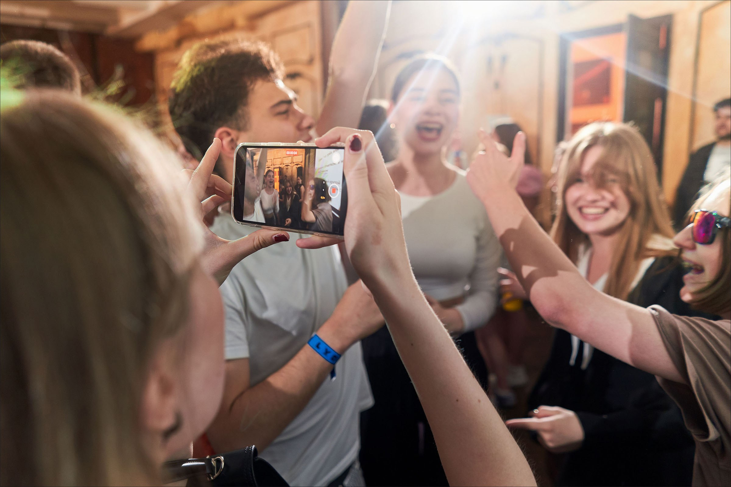 Выпускной в школе LUDI. Фотограф в Москве Нафиков Руслан. Репортажная съемка, Портрет