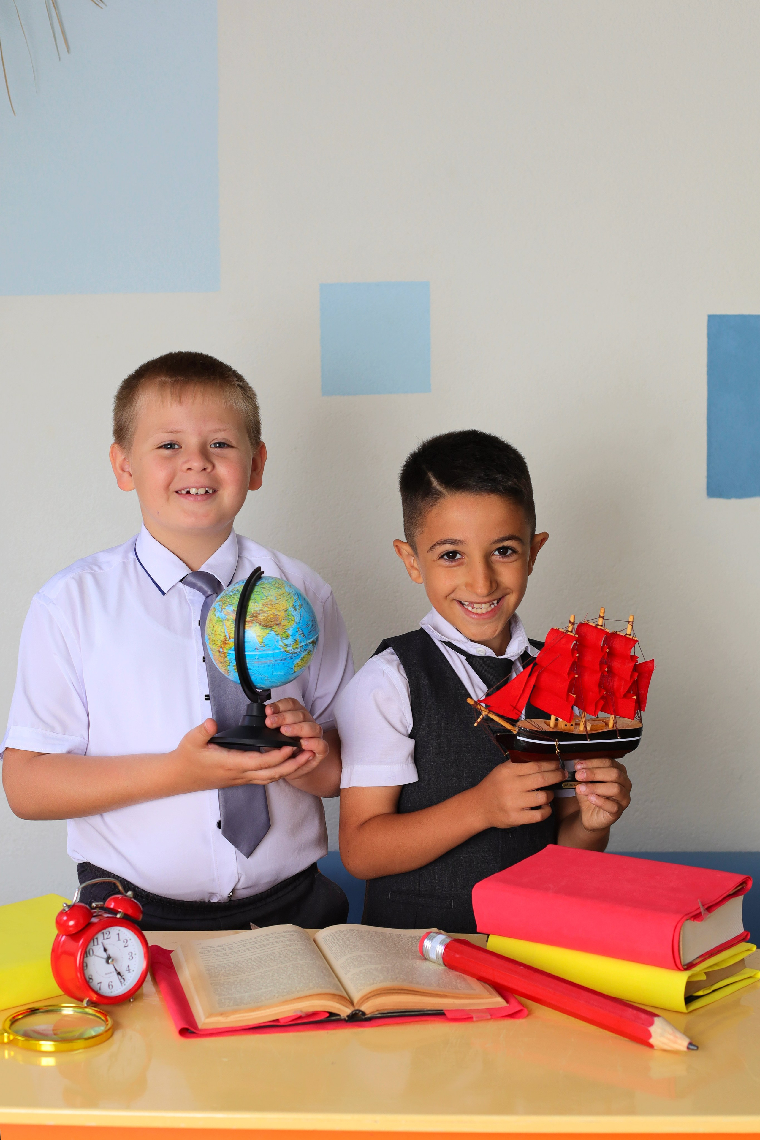 Фотосет 1-4 класс. Выпускные альбомы в Таганроге и Ростовской Области