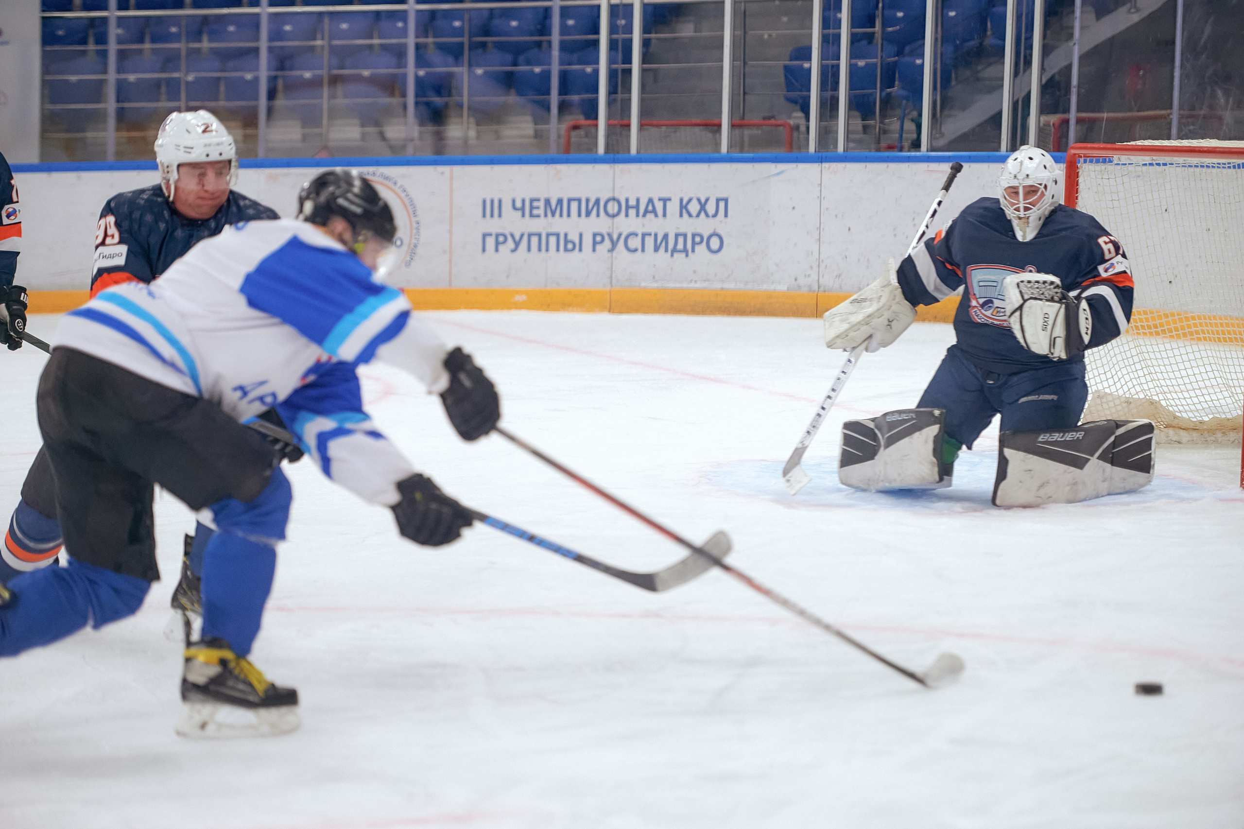 Портфолио репортажной фотосъёмки: Кристалл арена — Хоккей — РусГидро. Фотограф Яковлев Роман — Красноярск