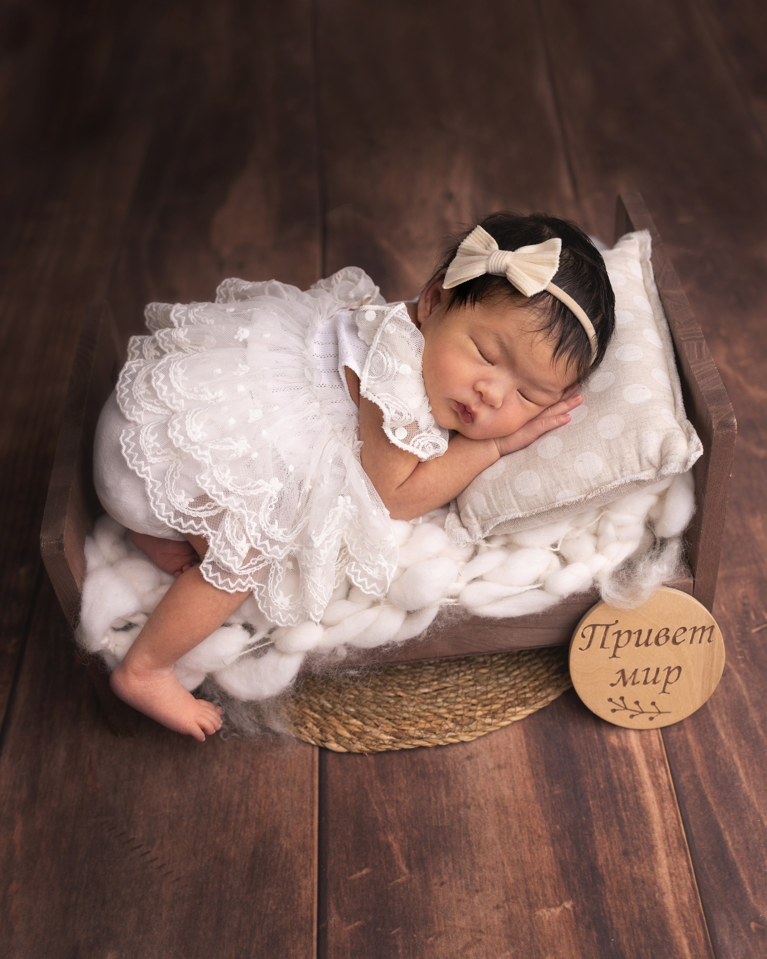 Классическая фотосессия малыша. Фотограф новорожденных малышей в Омске и Омской области Эльвира Камаева