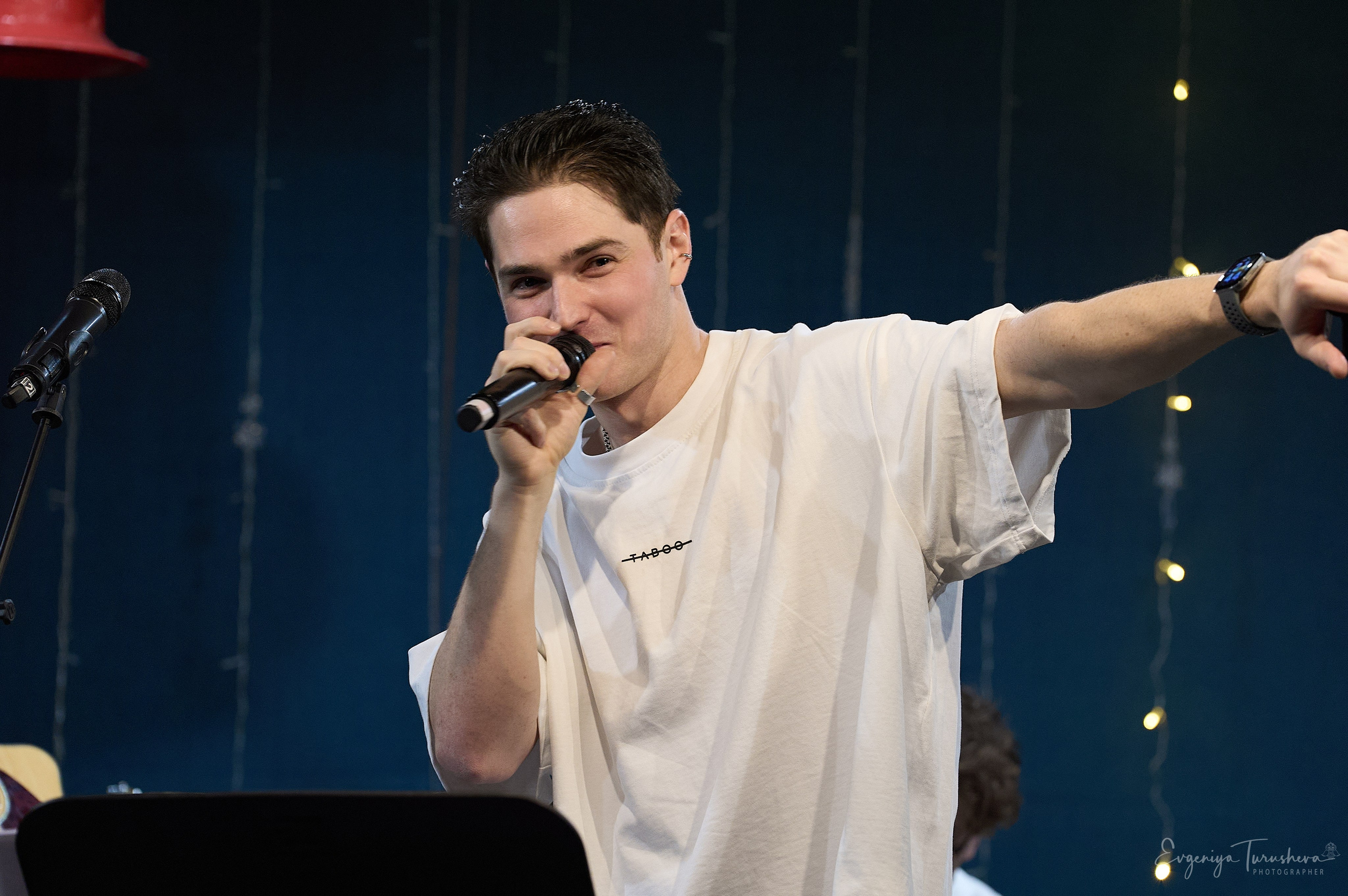 Каша без топора | 16.02.2026 | Сольный концерт Александра Казакова. Фотограф Евгения Турушева