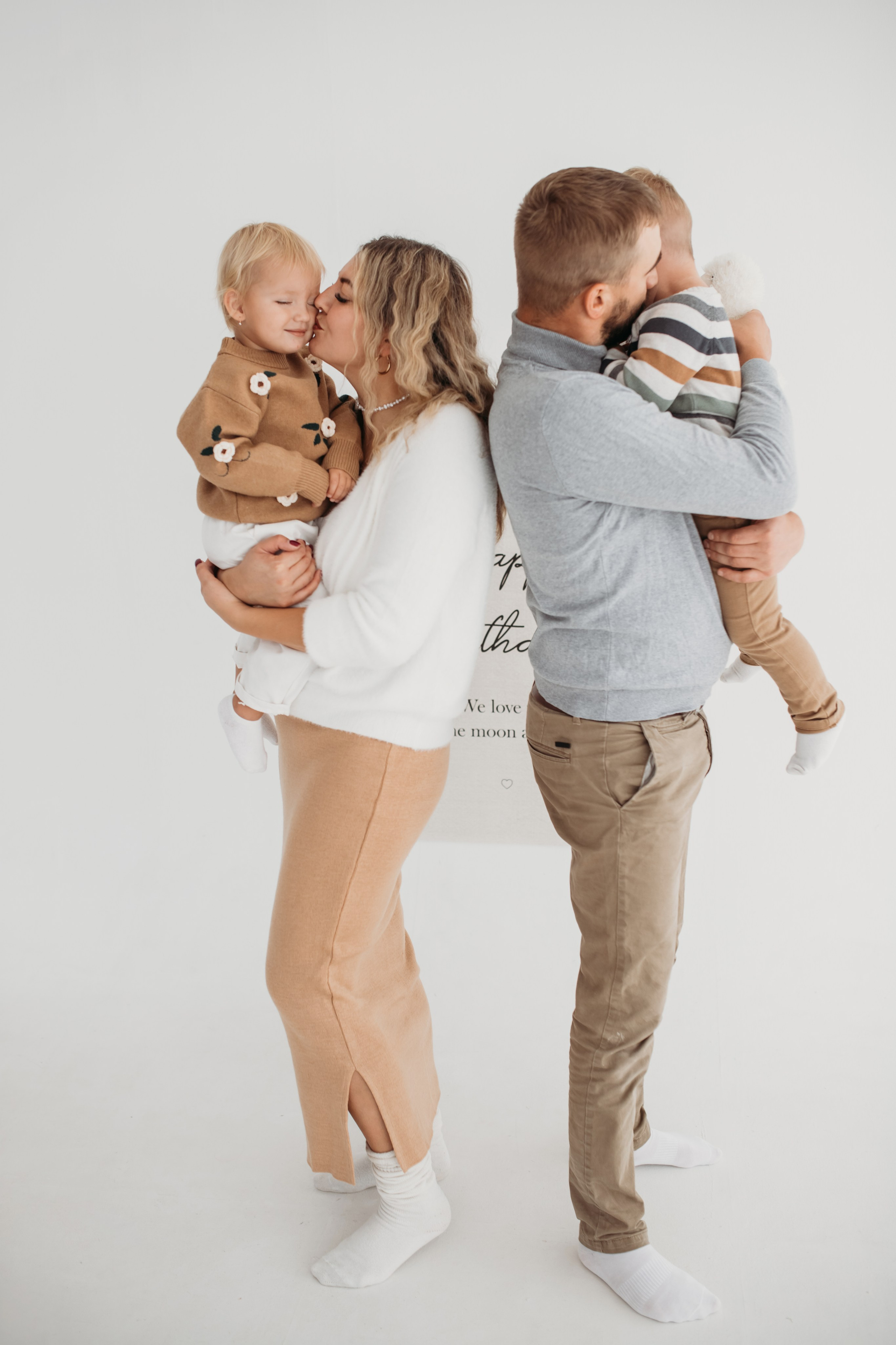 Лея и Елисей. Семейный и детский фотограф Минск, Беларусь