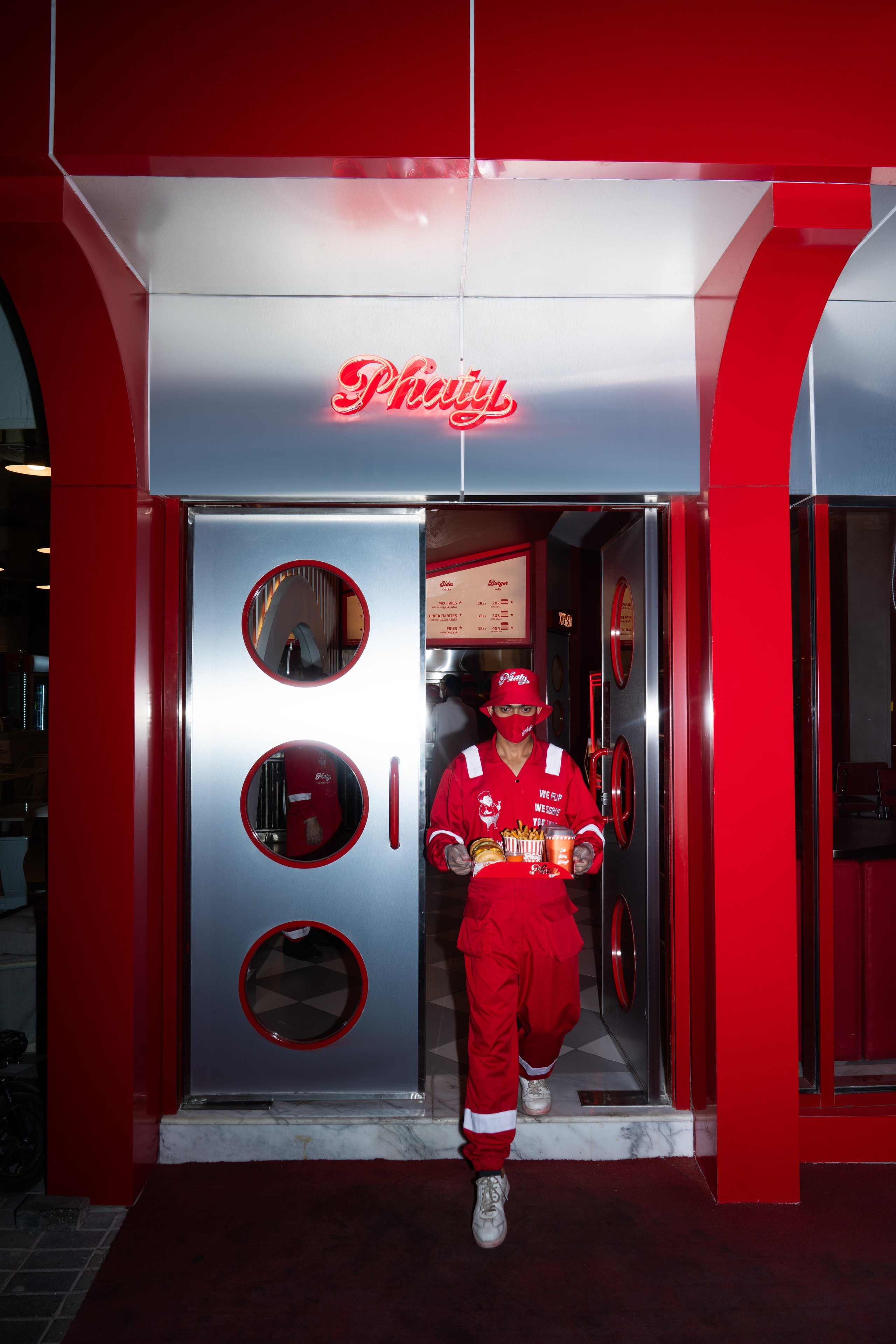 Коммерческая ретушь. Илья Игнатченко — фотограф