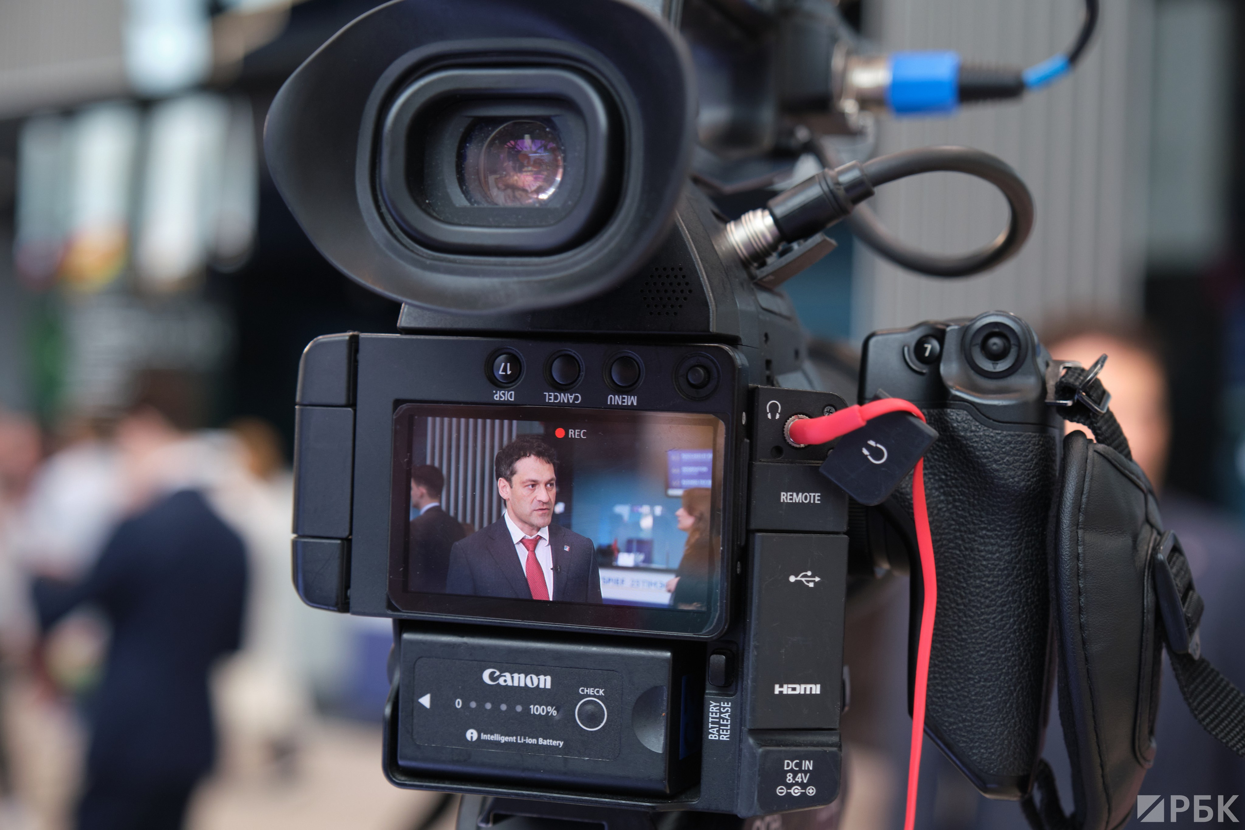 ПМЭФ 2022. Люди и атмосфера. Профессиональный фотограф в Москве Павел Жданов