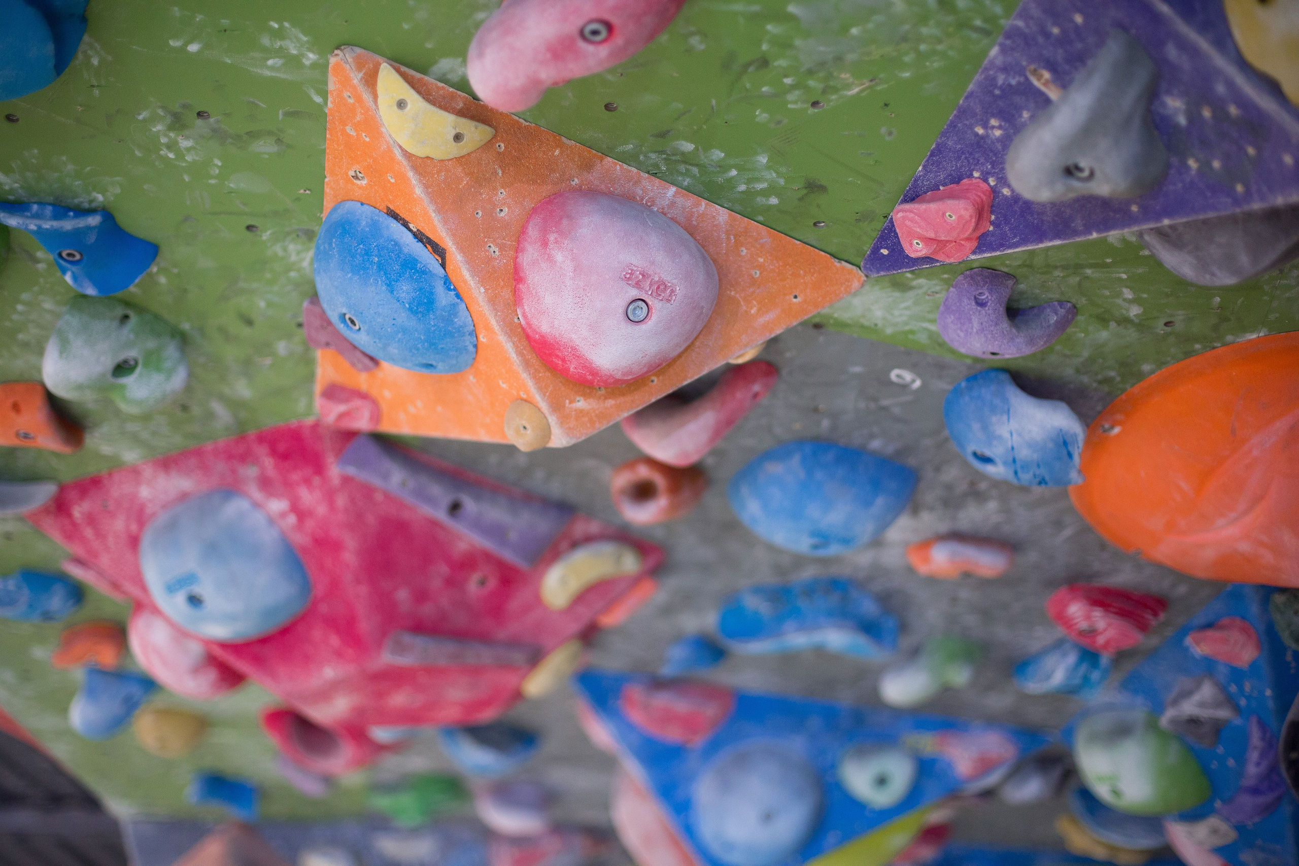 Фотосъемка детского Дня рождения на скалодроме. Репортажный фотограф Борис Геер