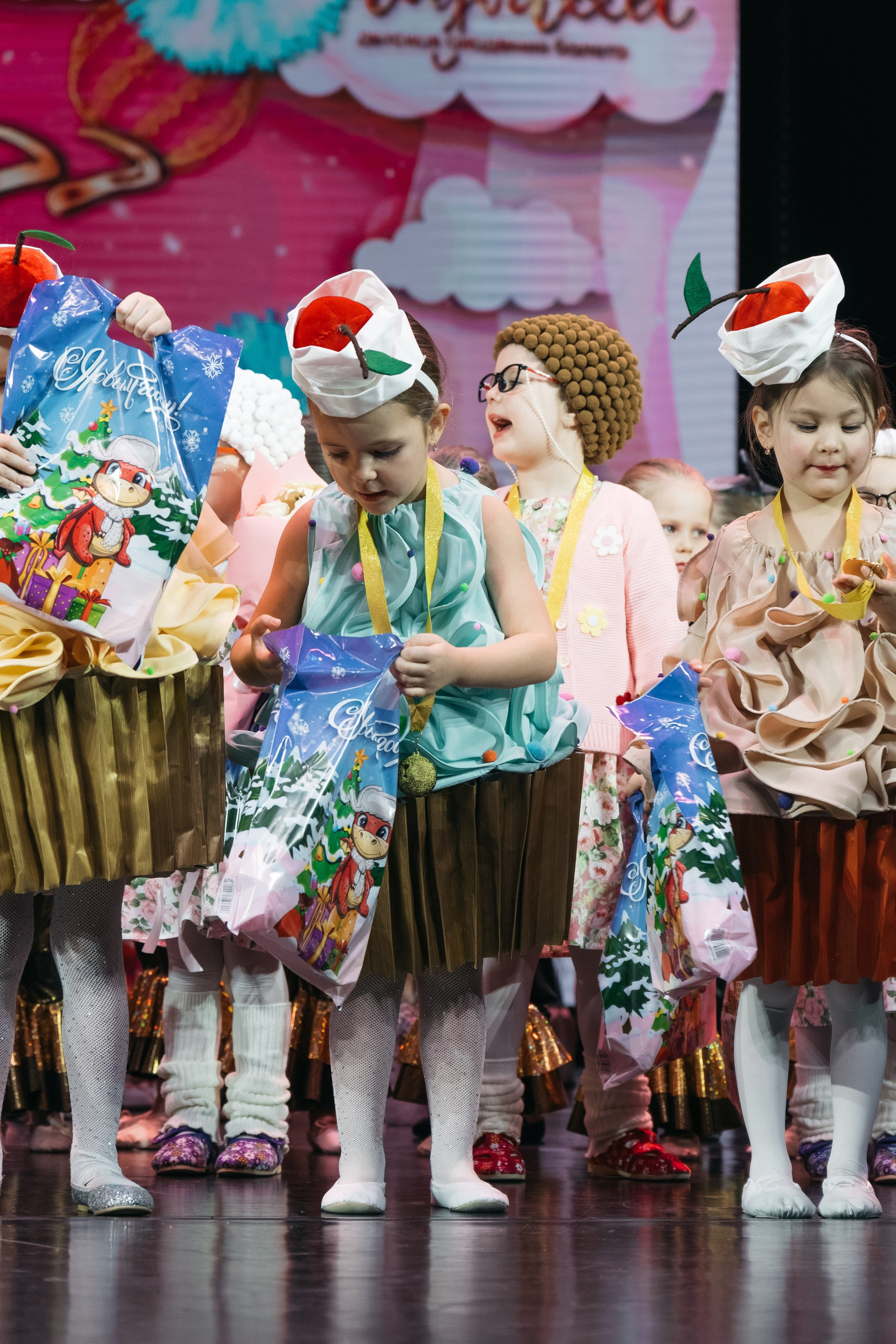 СурГУ 23.12.23. Репортажный и свадебный фотограф в Сургуте