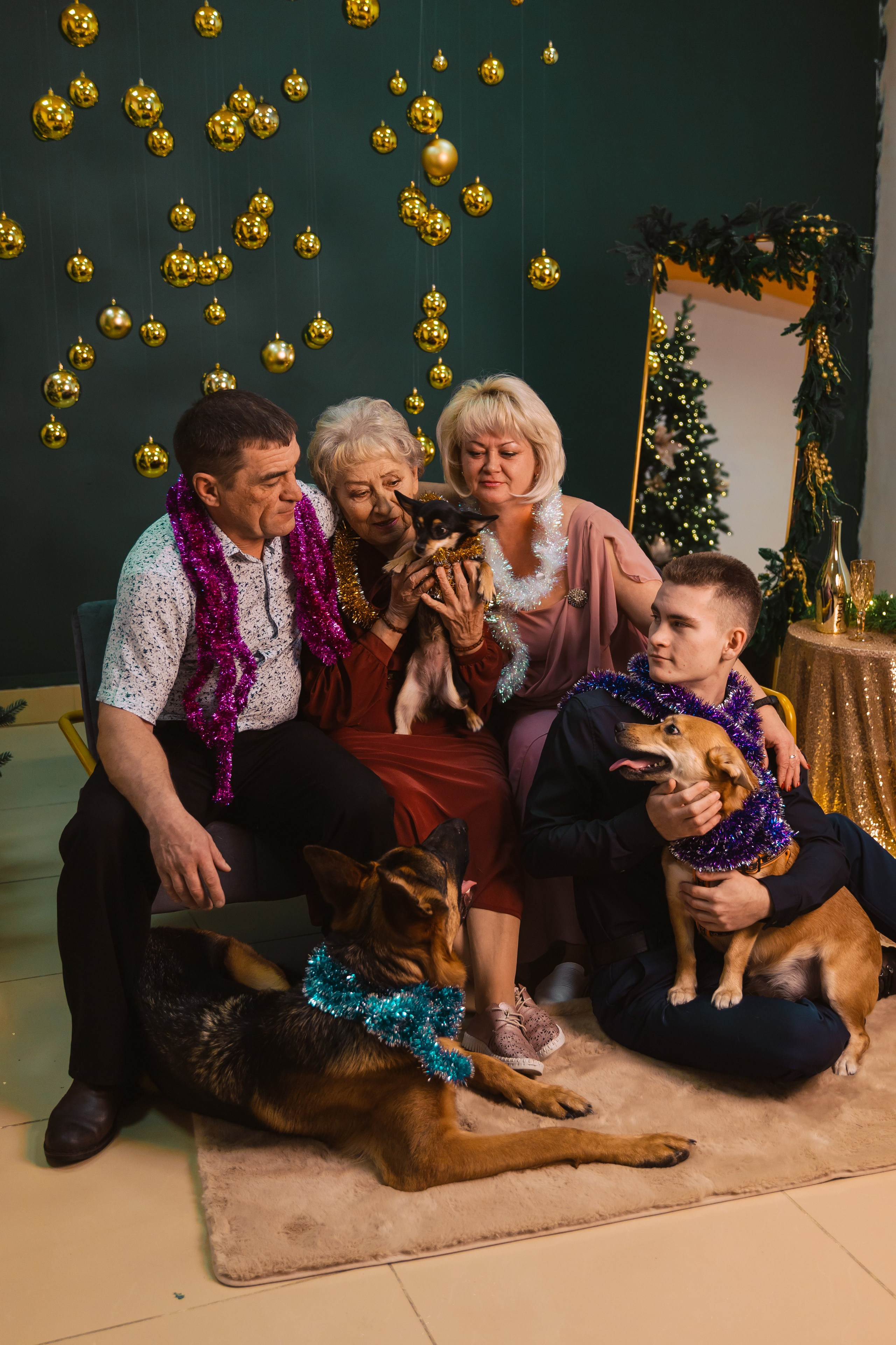 Семейный портрет. Новый год. Фотограф во Владивостоке. Юрганова Анна