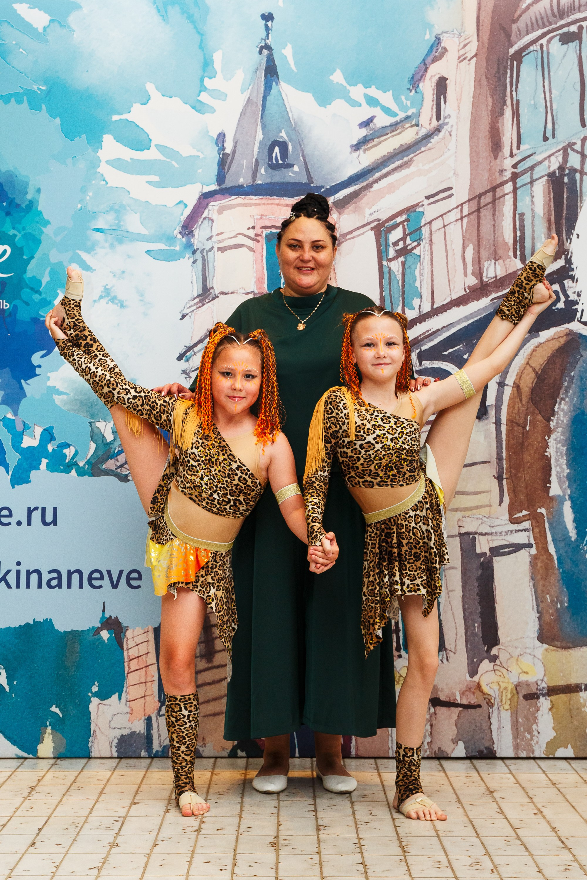 Репортажный фотограф на фотозону в Санкт-Петербурге. Фотограф для танцевальных коллективов. Фотограф на мероприятие. Фотосъёмка танцевального конкурса Сказки на Неве. Фотосессия для танцевальной студии. Фотограф на детский праздник, Спб. Профессиональный фотограф на детский праздник. Фотосессия на день рождения.  Фотограф для танцора.