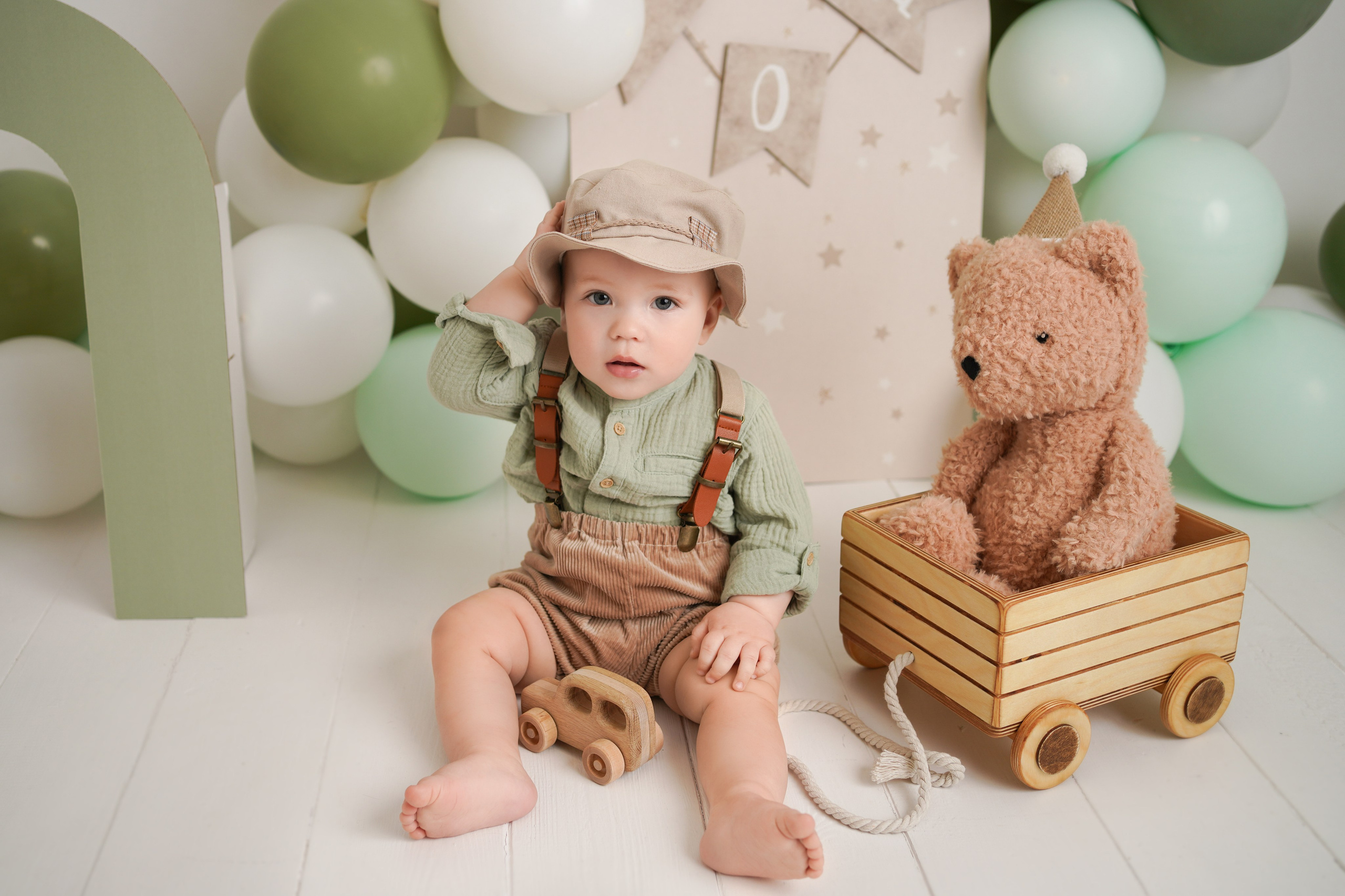Детская фотосессия Первый годик для мальчиков. Детский фотограф и фотограф новорожденных в Калининград Оксана Иваний