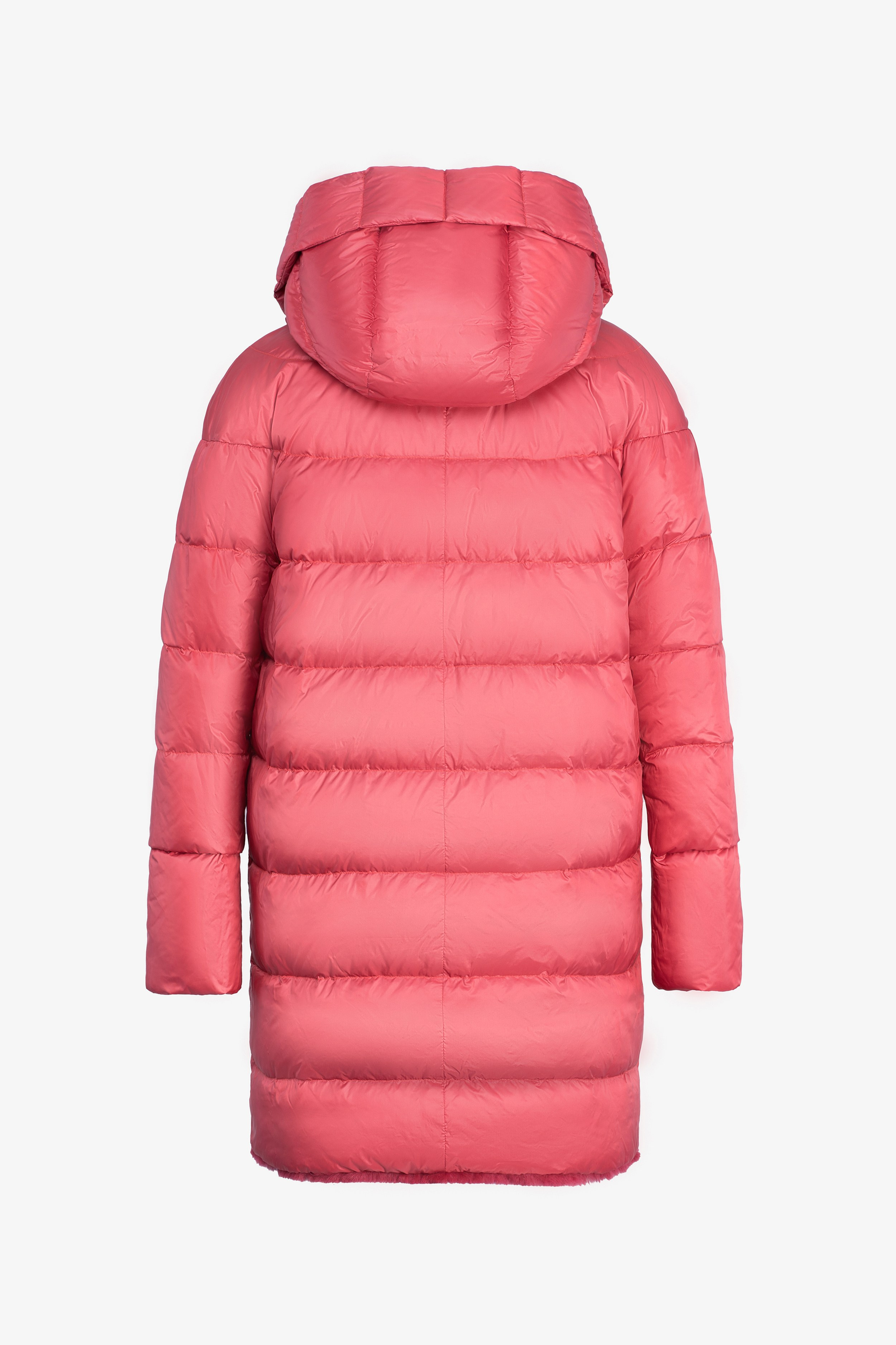 Ретушь фотографий курток и пуховиков | Студия SVITHART