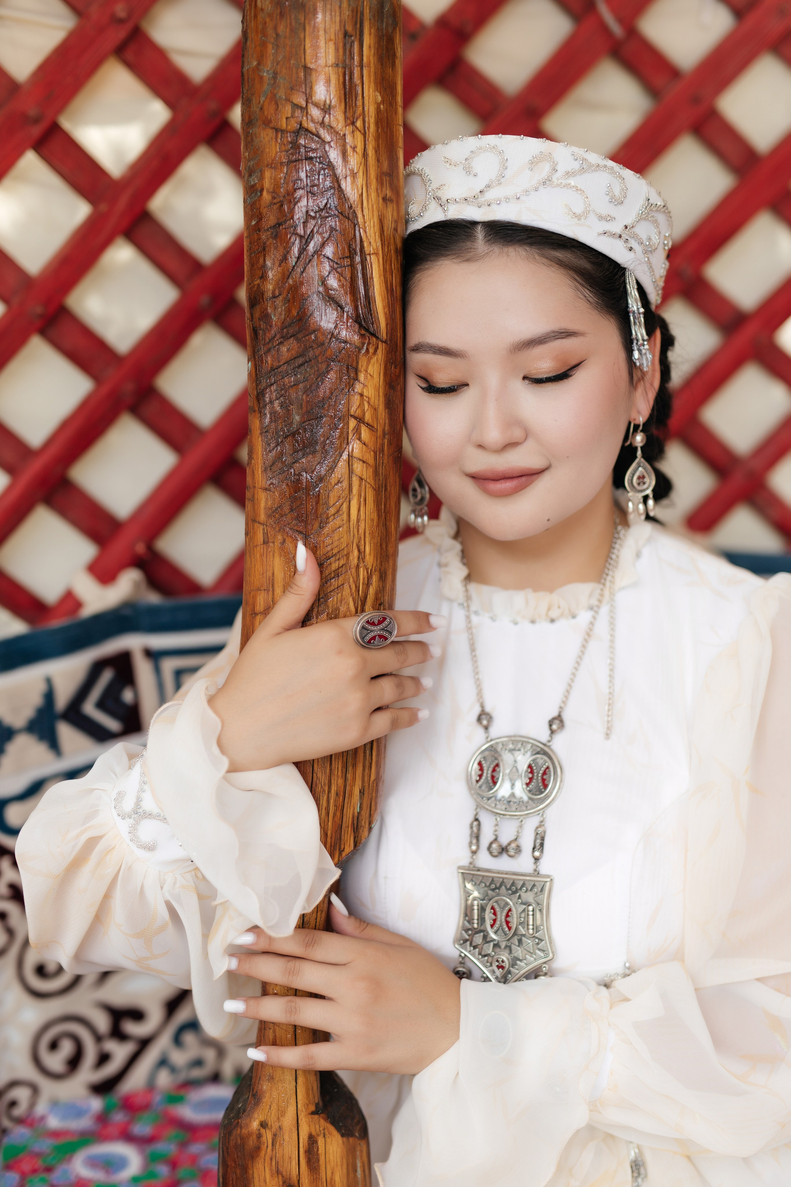 Aynur — syrğa salu. Wedding and Love story Photographer