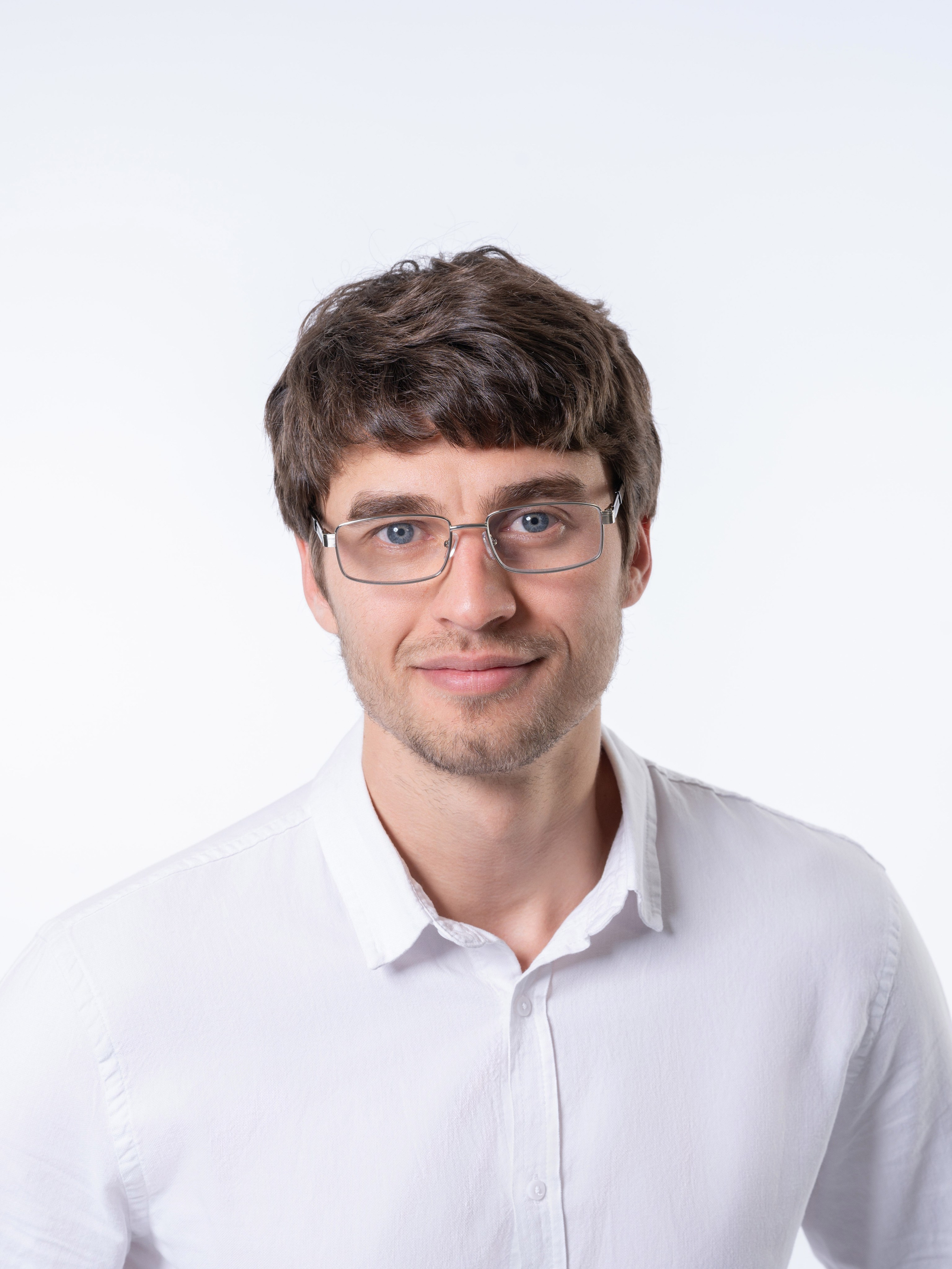 МОДЕЛЬ АЛЬБЕРТ. Студия рекламной и предметной съемки товаров WELKO Studio