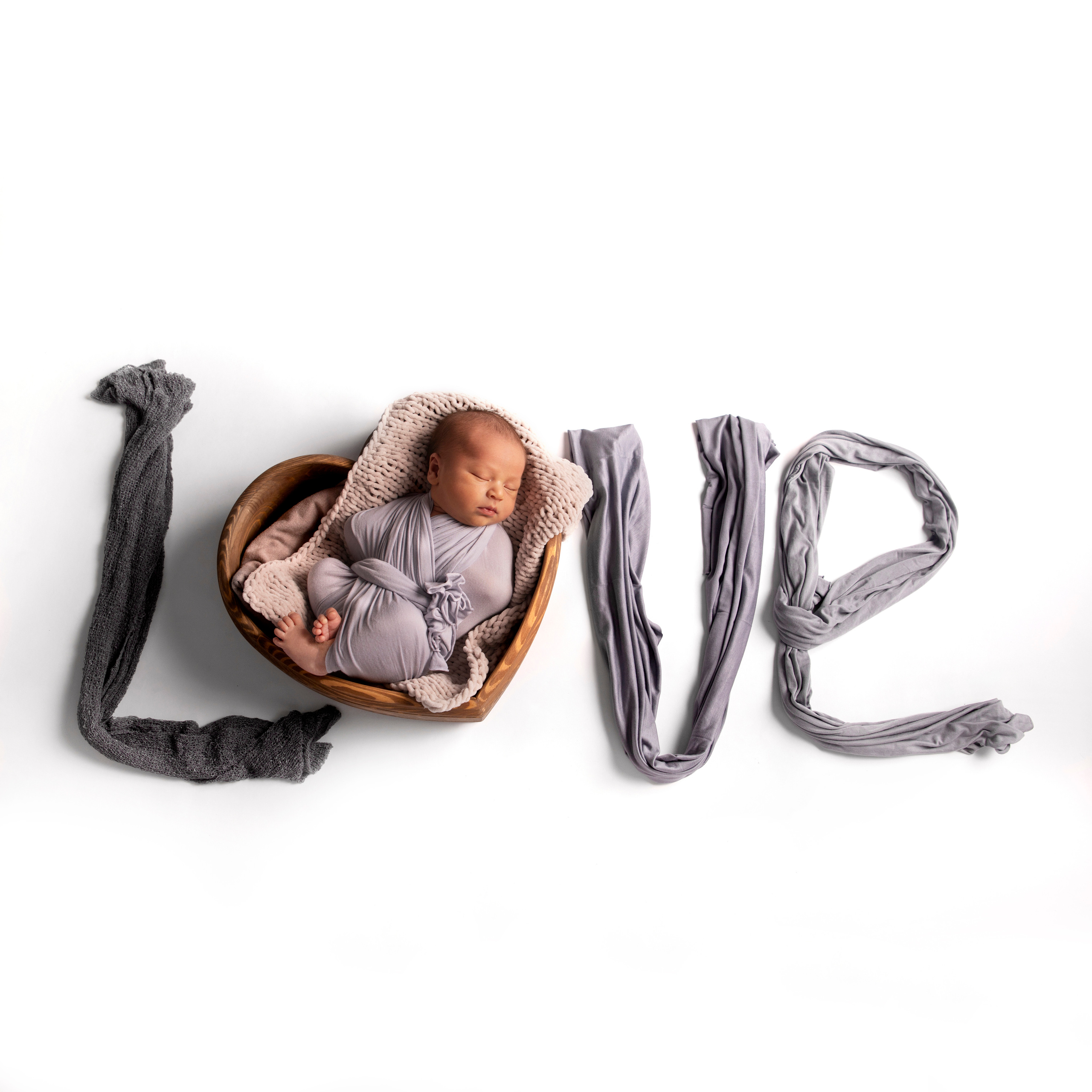 Фотосессия новорожденных. Фотограф беременности, новорожденных и детей до года в г. Алматы|Totofoto