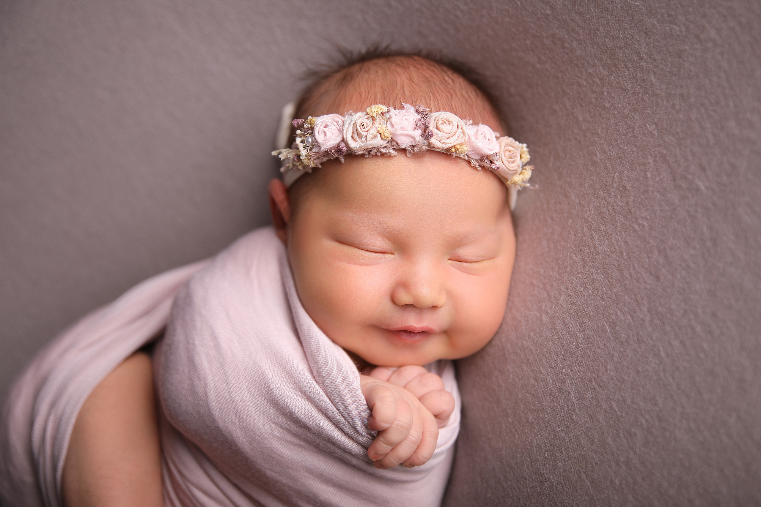 Фотосессия новорожденных. Фотограф беременности, новорожденных и детей до года в г. Алматы|Totofoto