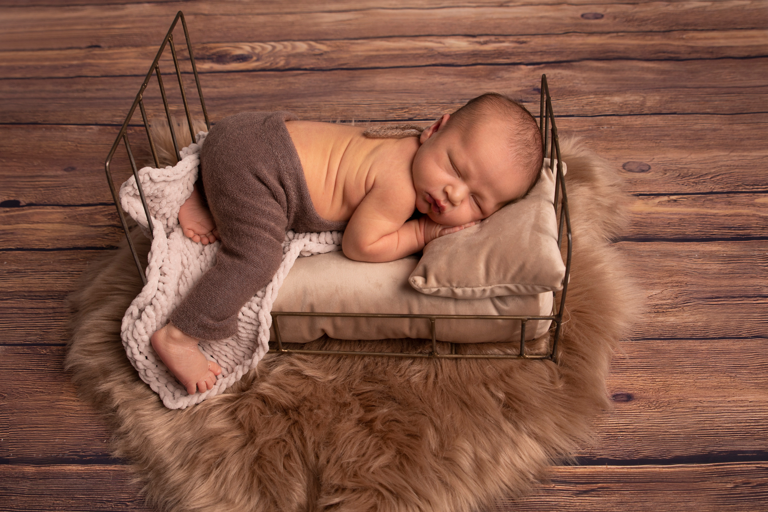 Фотосессия новорожденных. Фотограф беременности, новорожденных и детей до года в г. Алматы|Totofoto