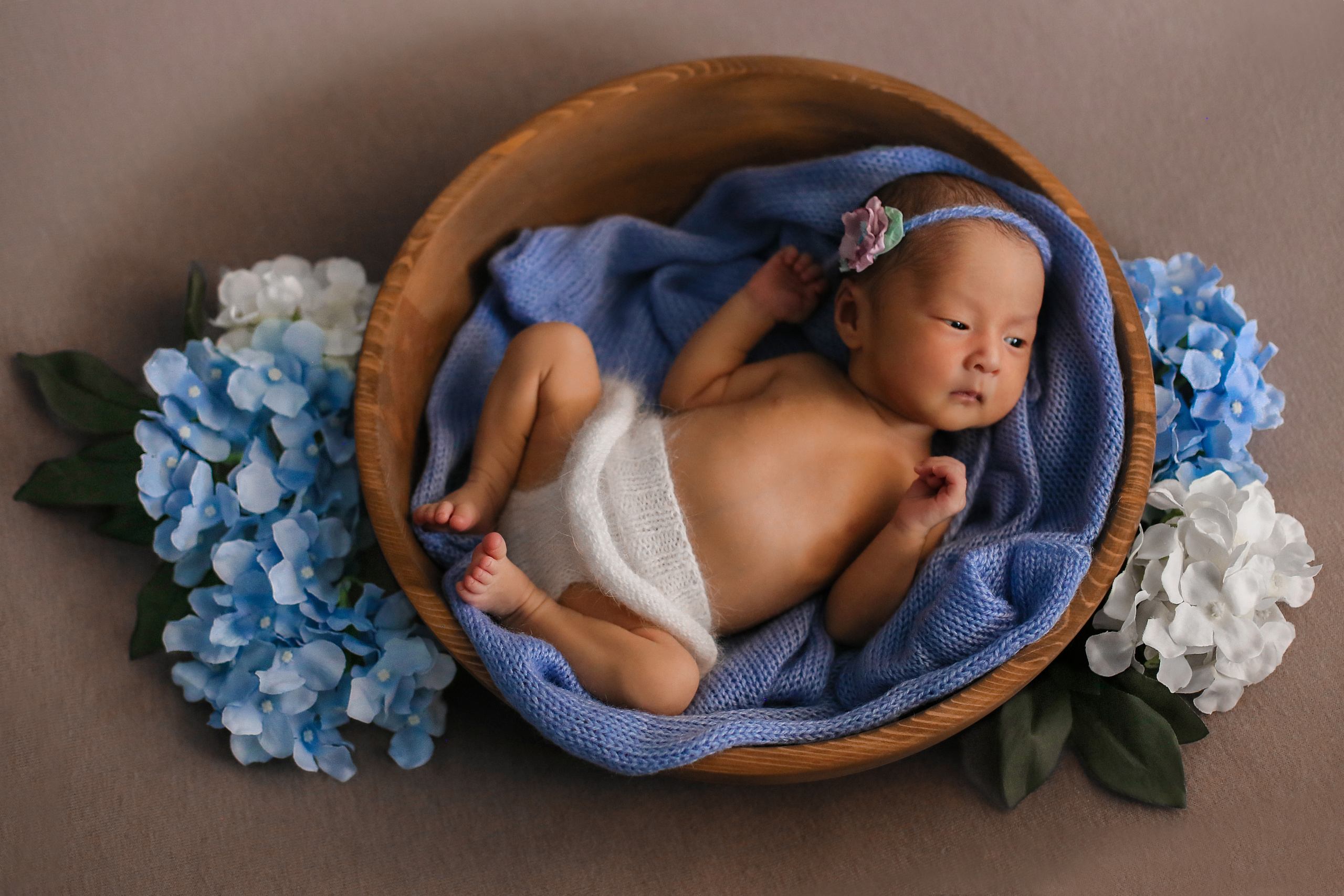 Фотосессия новорожденных. Фотограф беременности, новорожденных и детей до года в г. Алматы|Totofoto