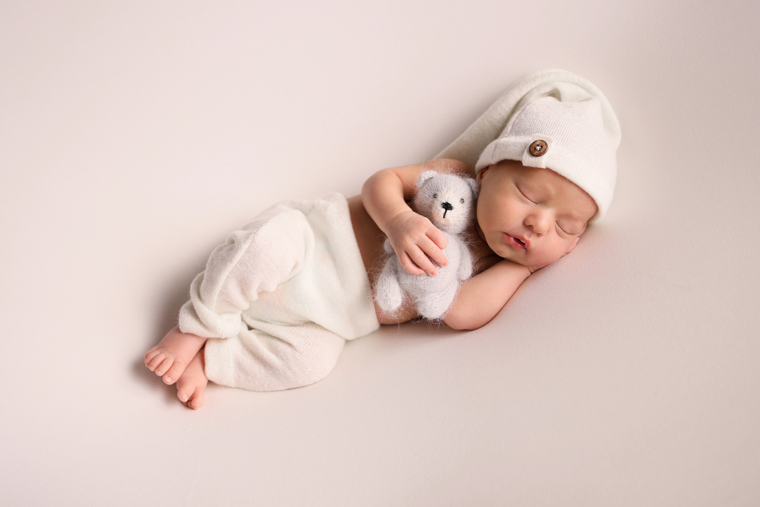 новорожденный малыш 