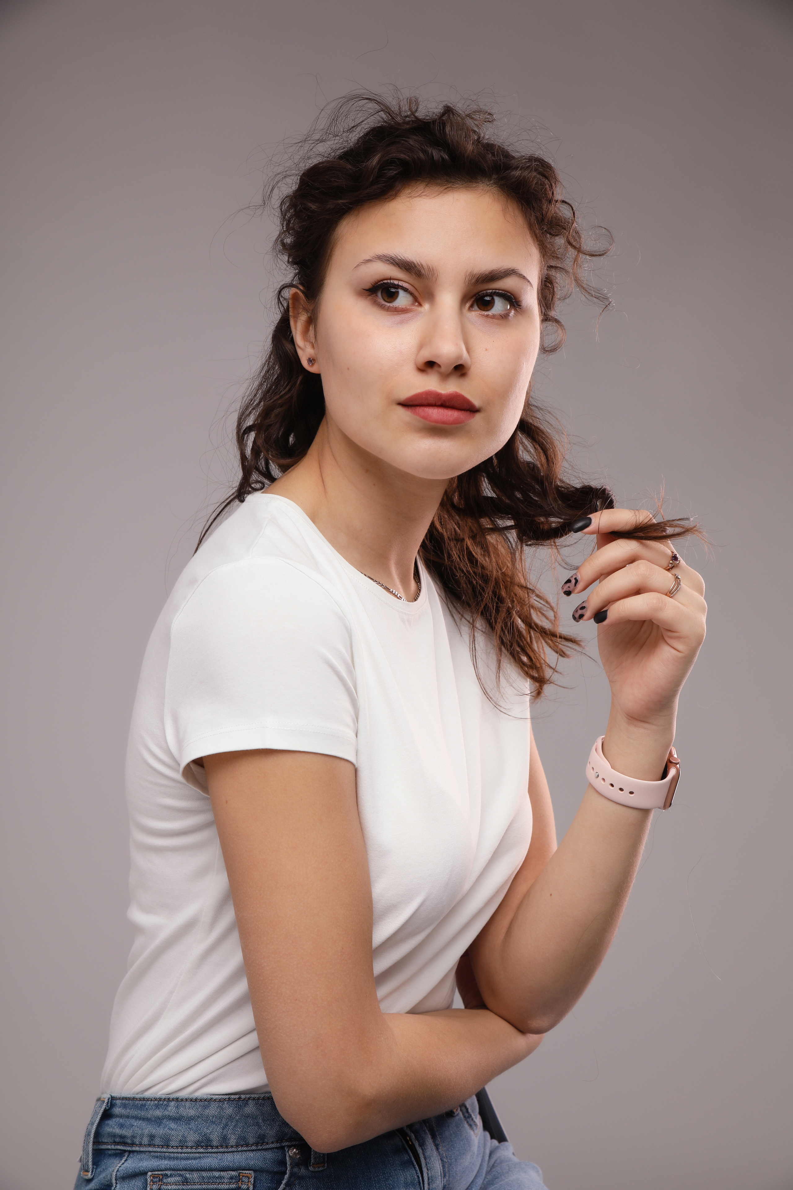 Женский, бизнес портрет фотосессия в городе Алматы. Фотограф беременности, новорожденных и детей до года в г. Алматы|Totofoto