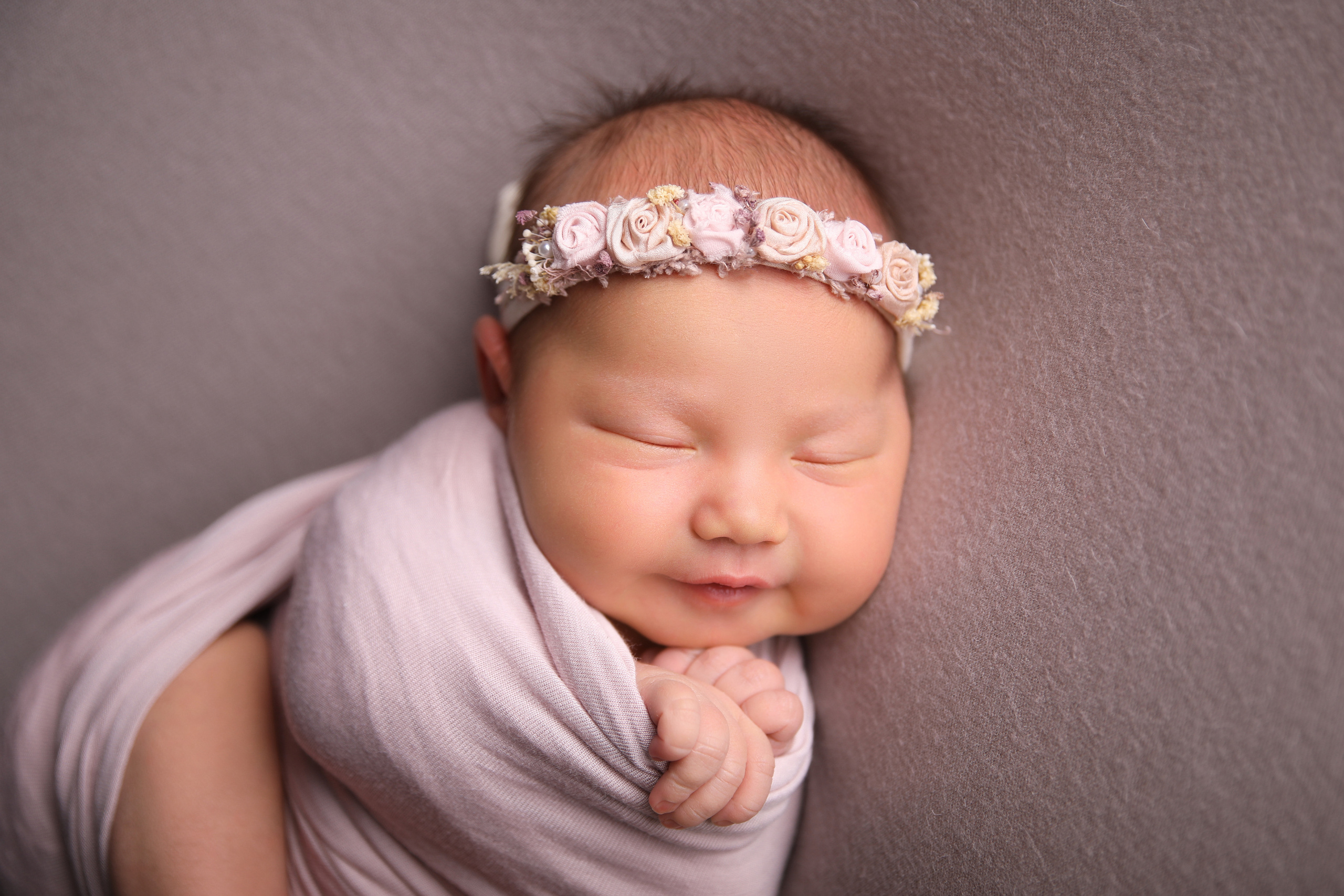 Фотограф беременности, новорожденных и детей до года в г. Алматы|Totofoto