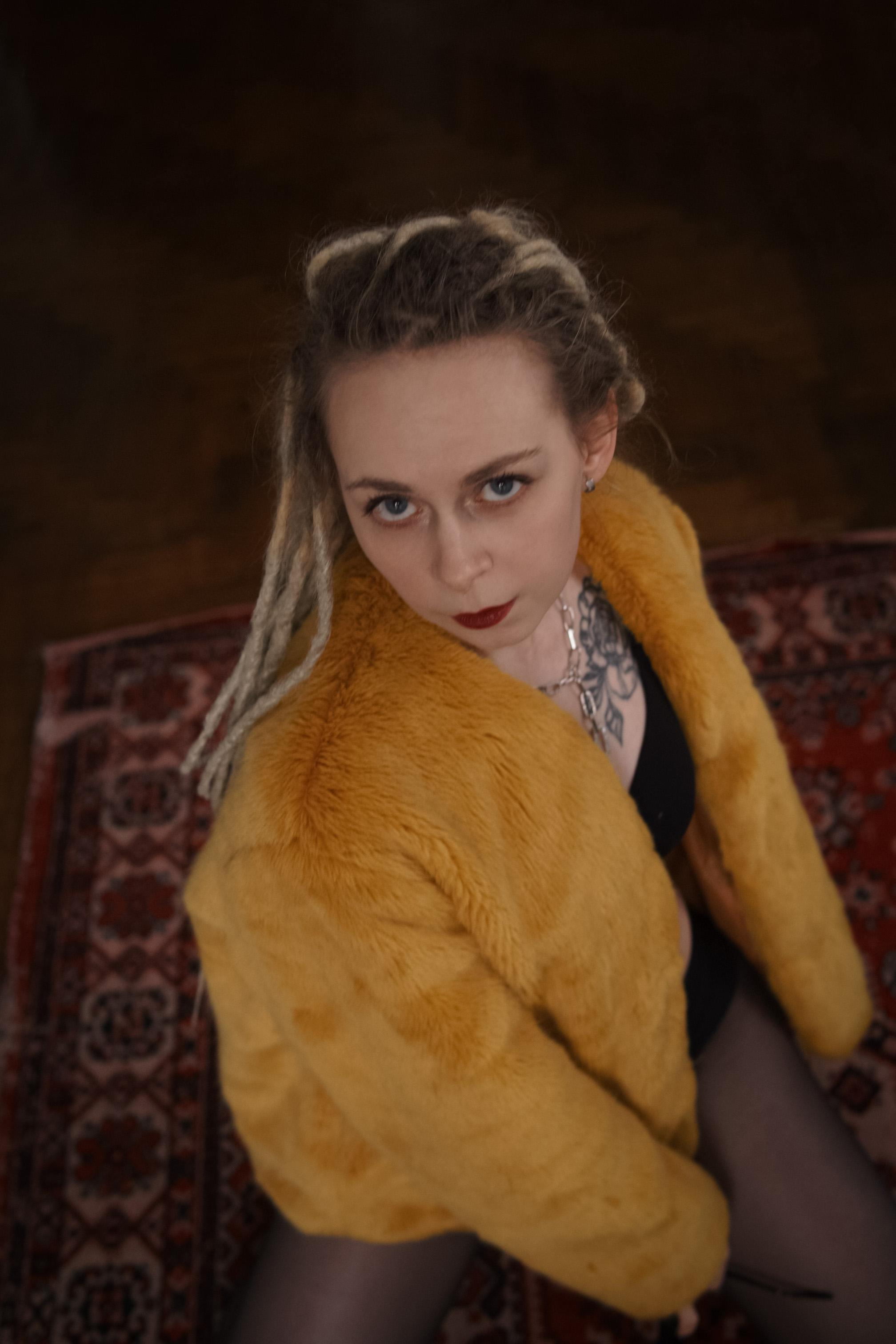 Оля, фотосессия в сталинке. Фотограф в Минске Света Григорьева