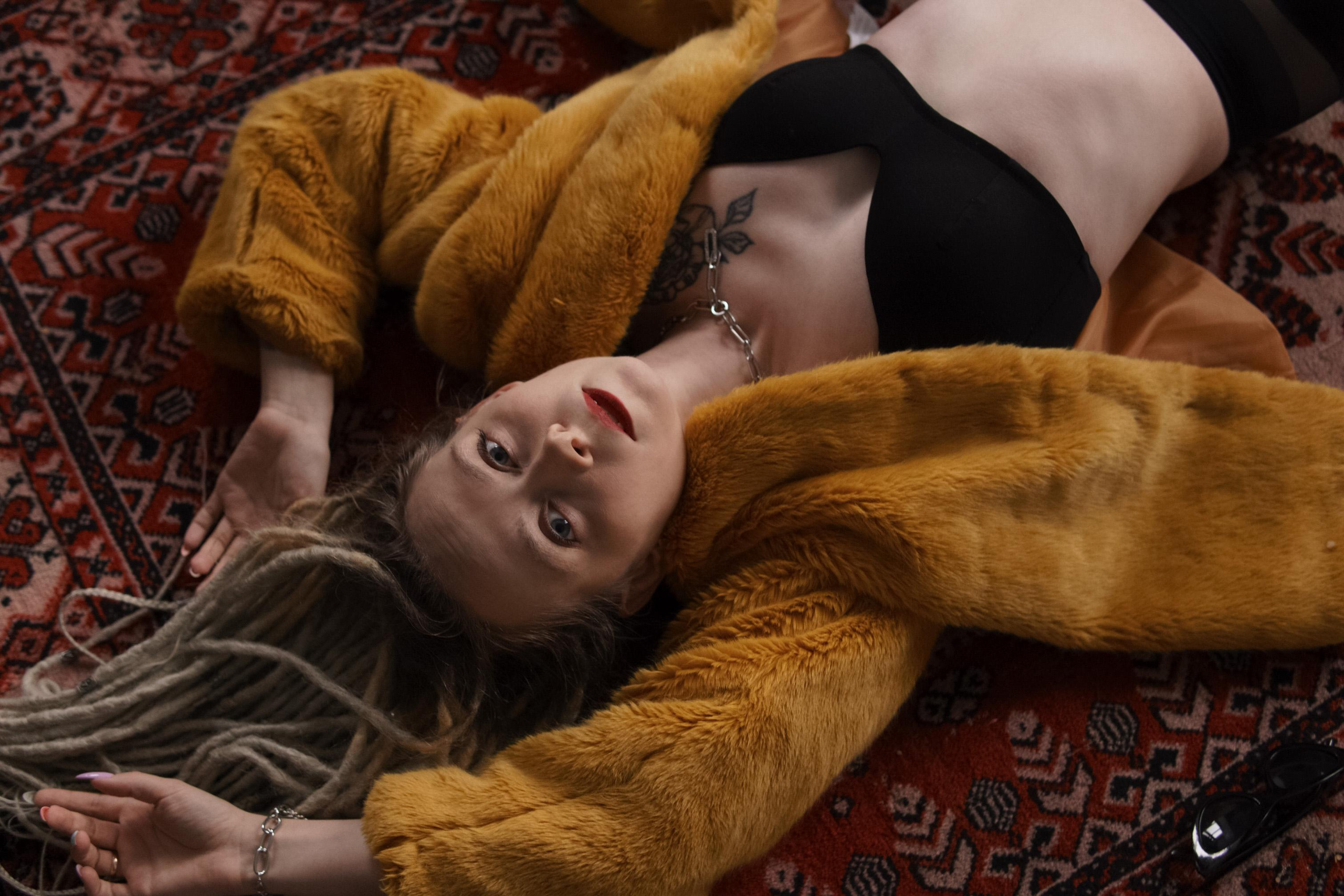 Оля, фотосессия в сталинке. Фотограф в Минске Света Григорьева